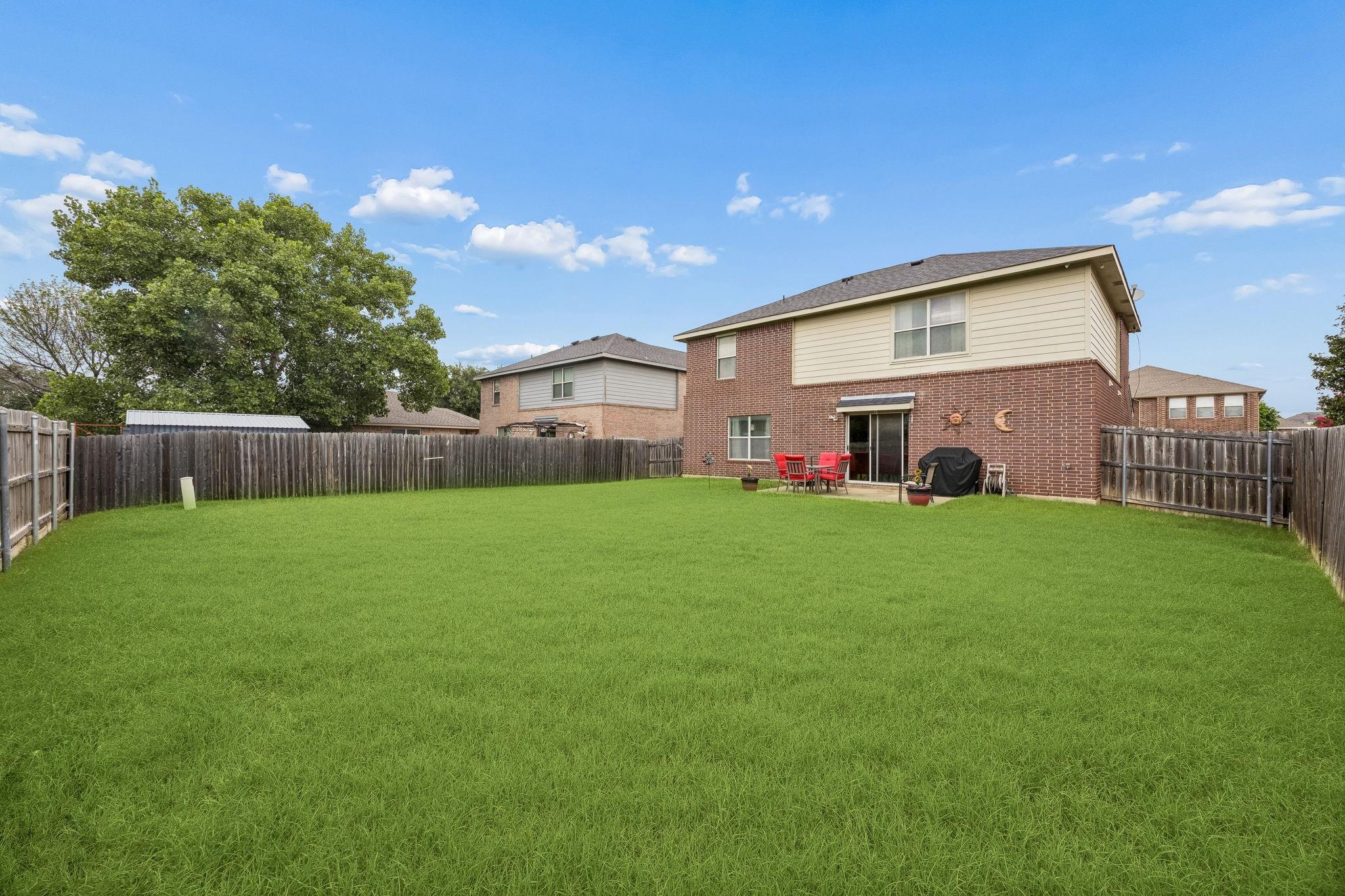 main property photo 22