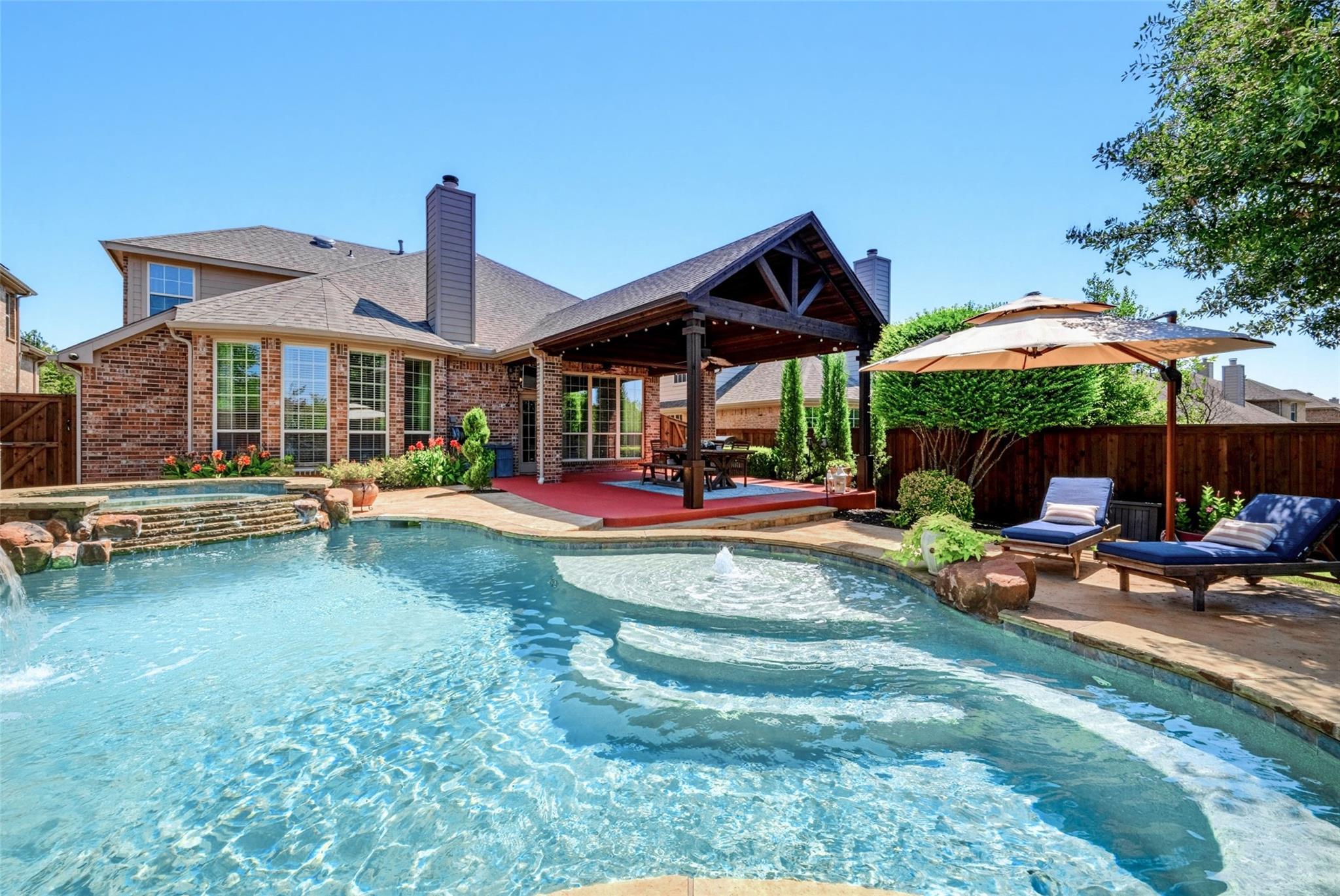 main property photo 21