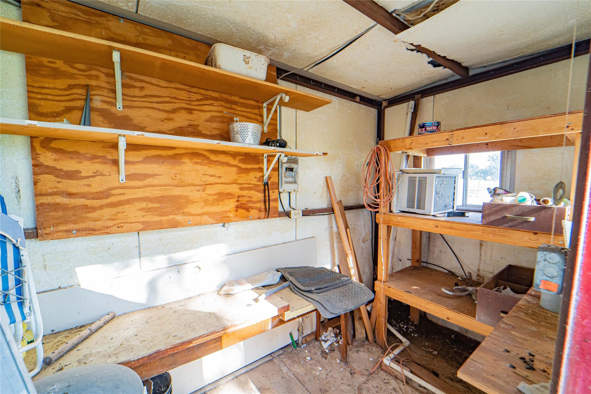main property photo 33