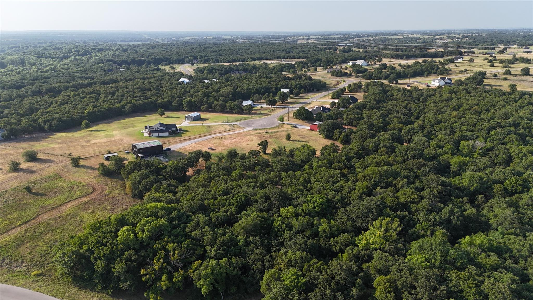 main property photo 9
