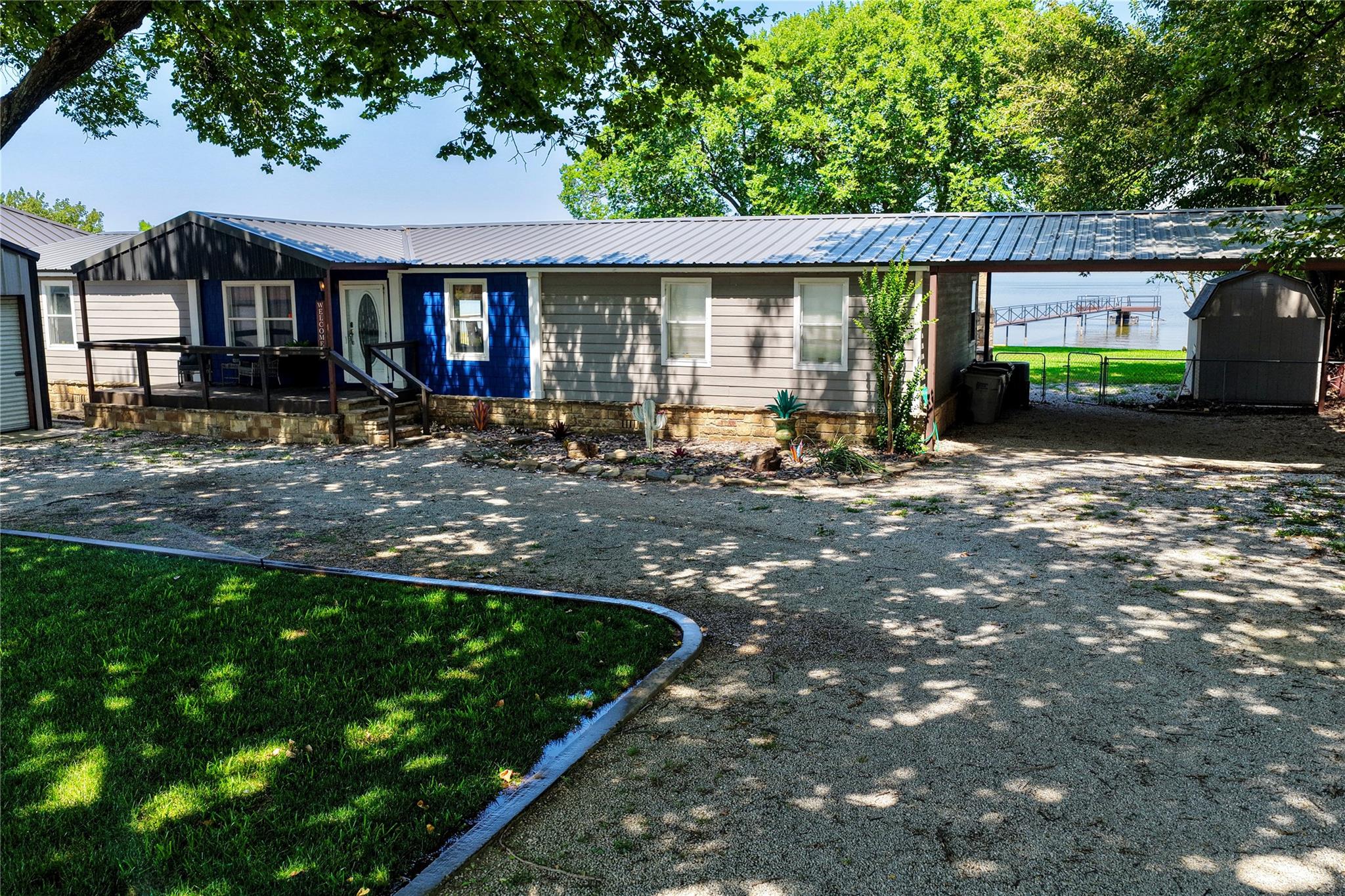 main property photo 14