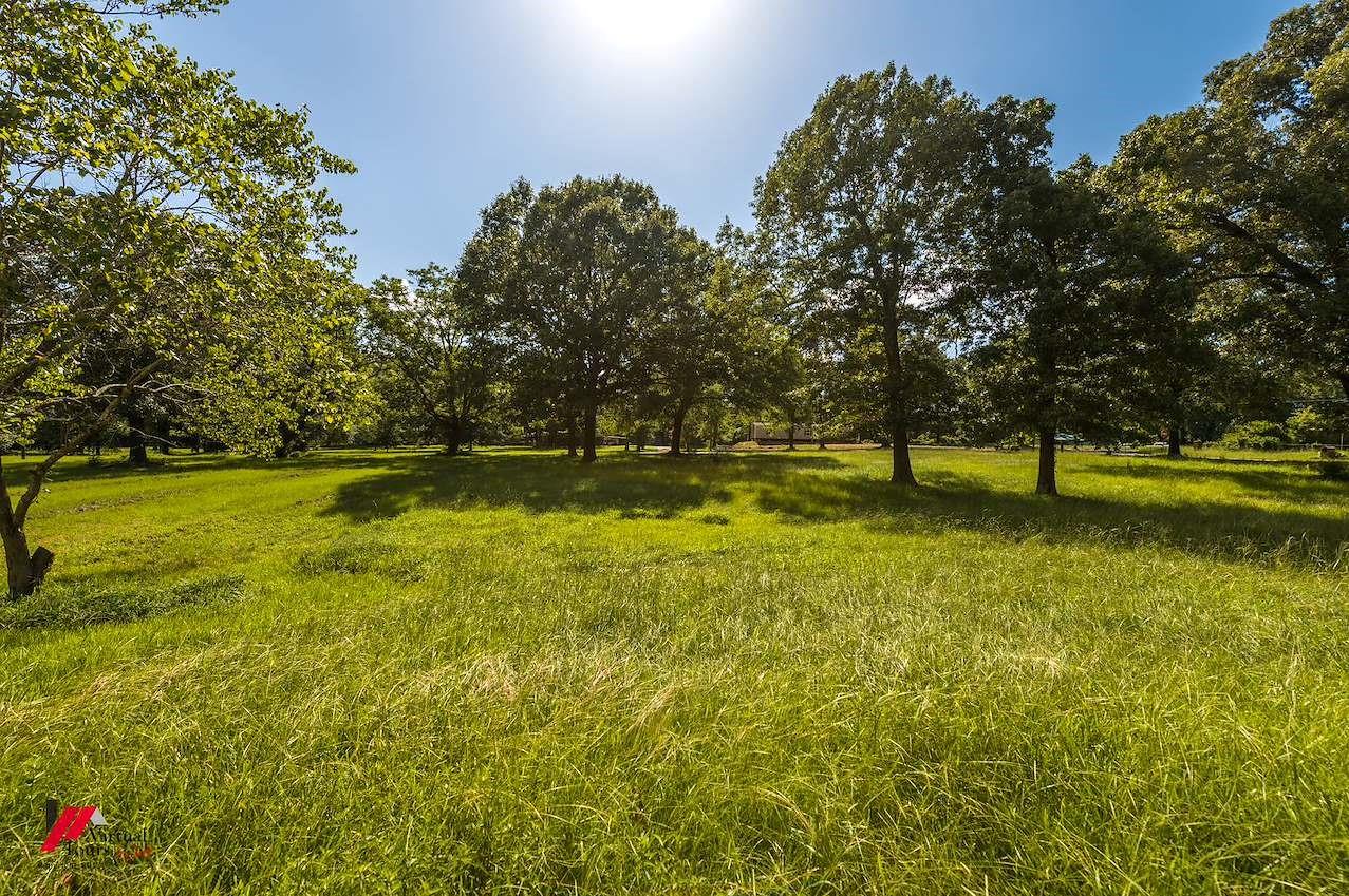 main property photo 30