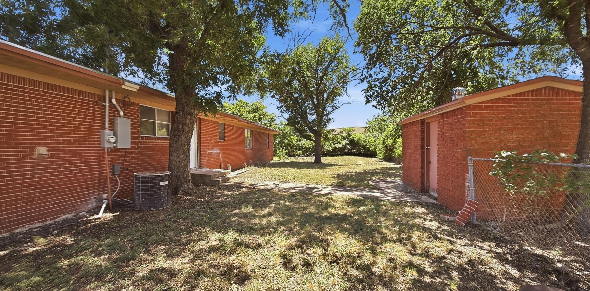 main property photo 21