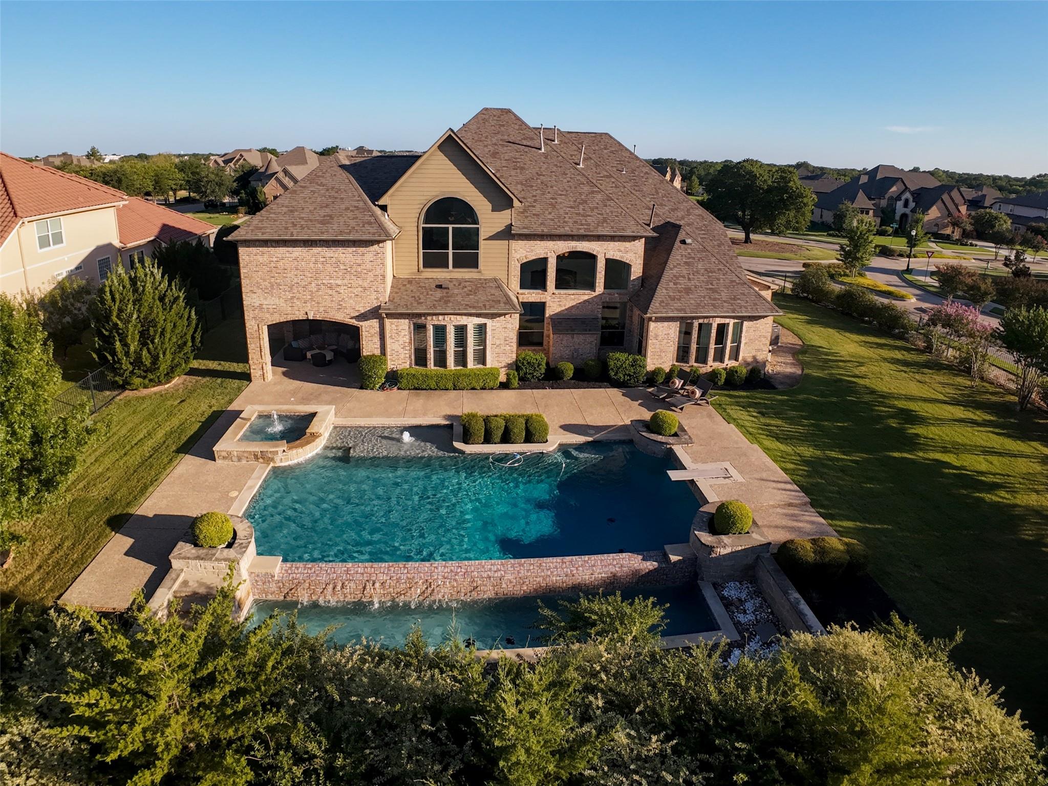 main property photo 36