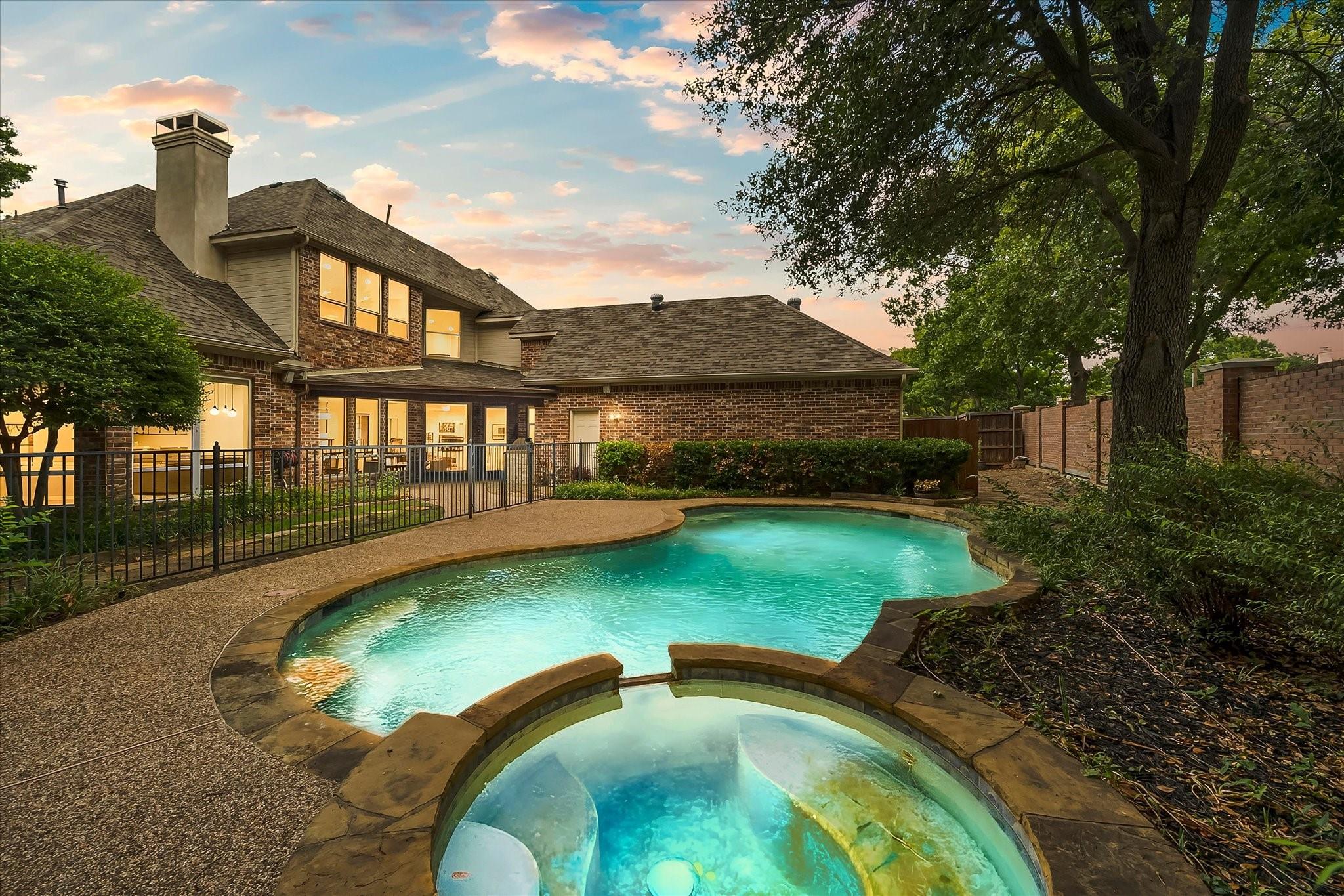 main property photo 32