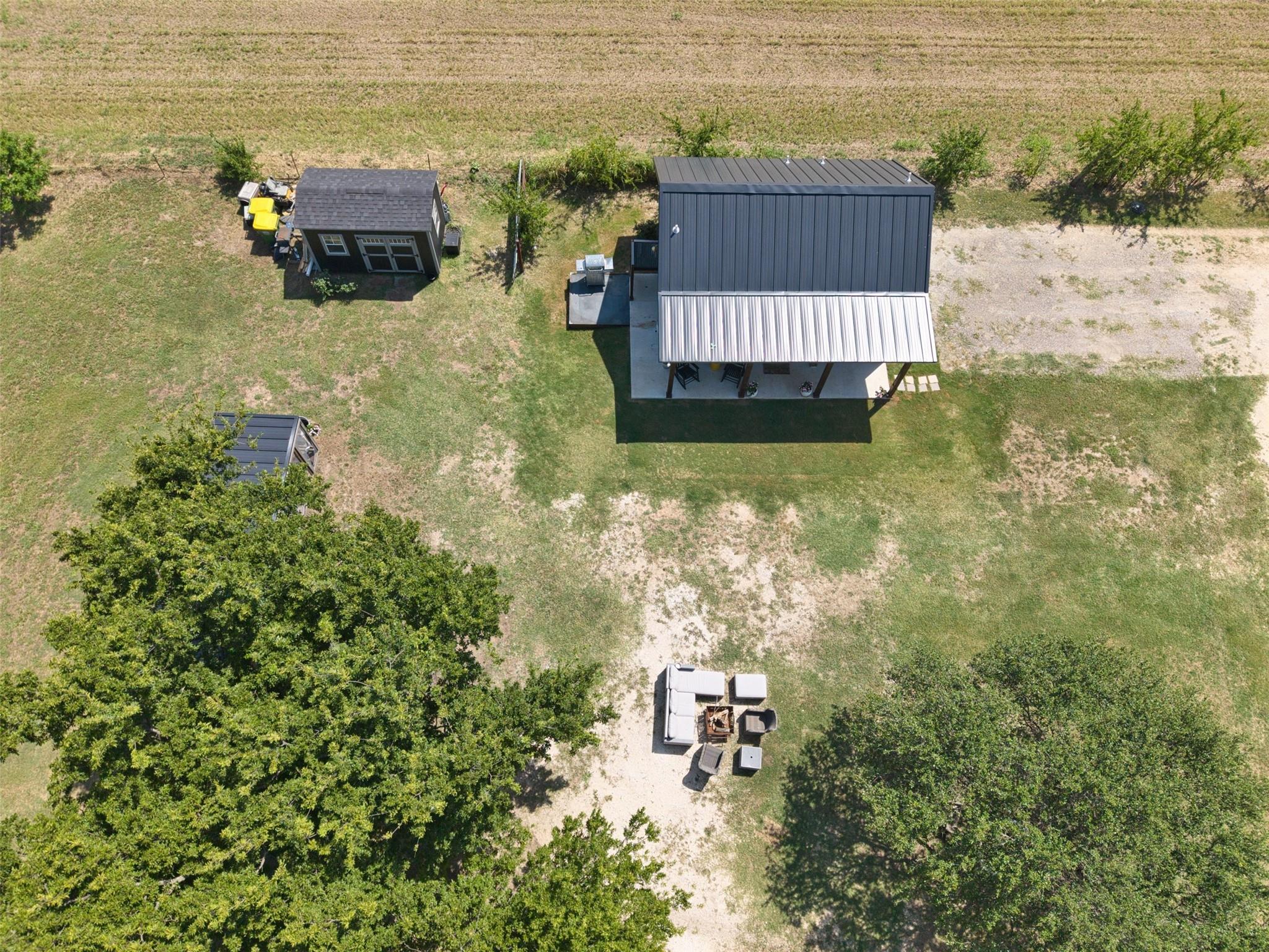 main property photo 26