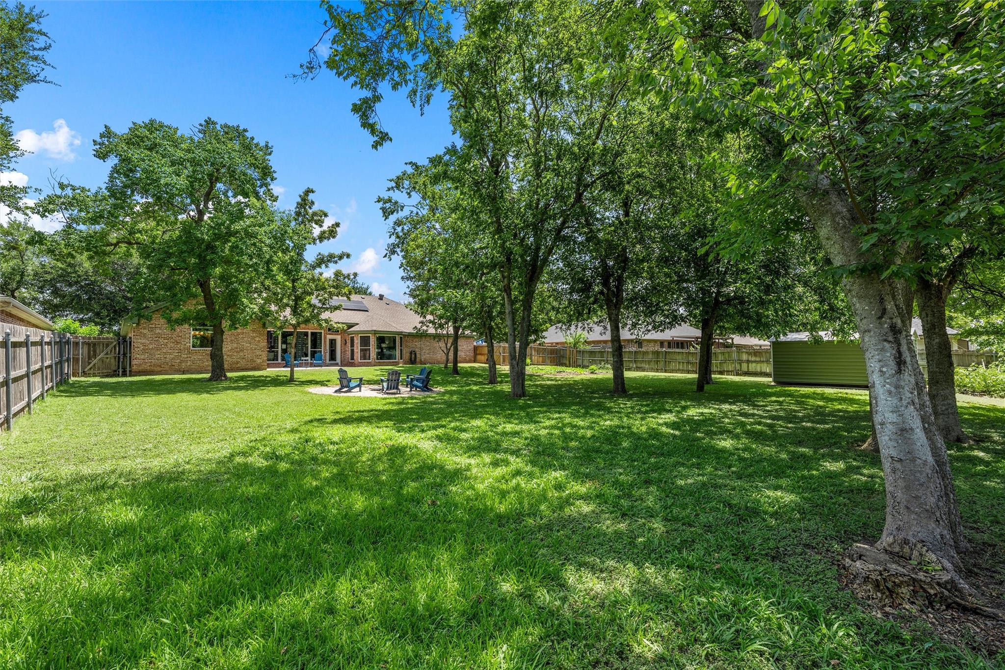 main property photo 31