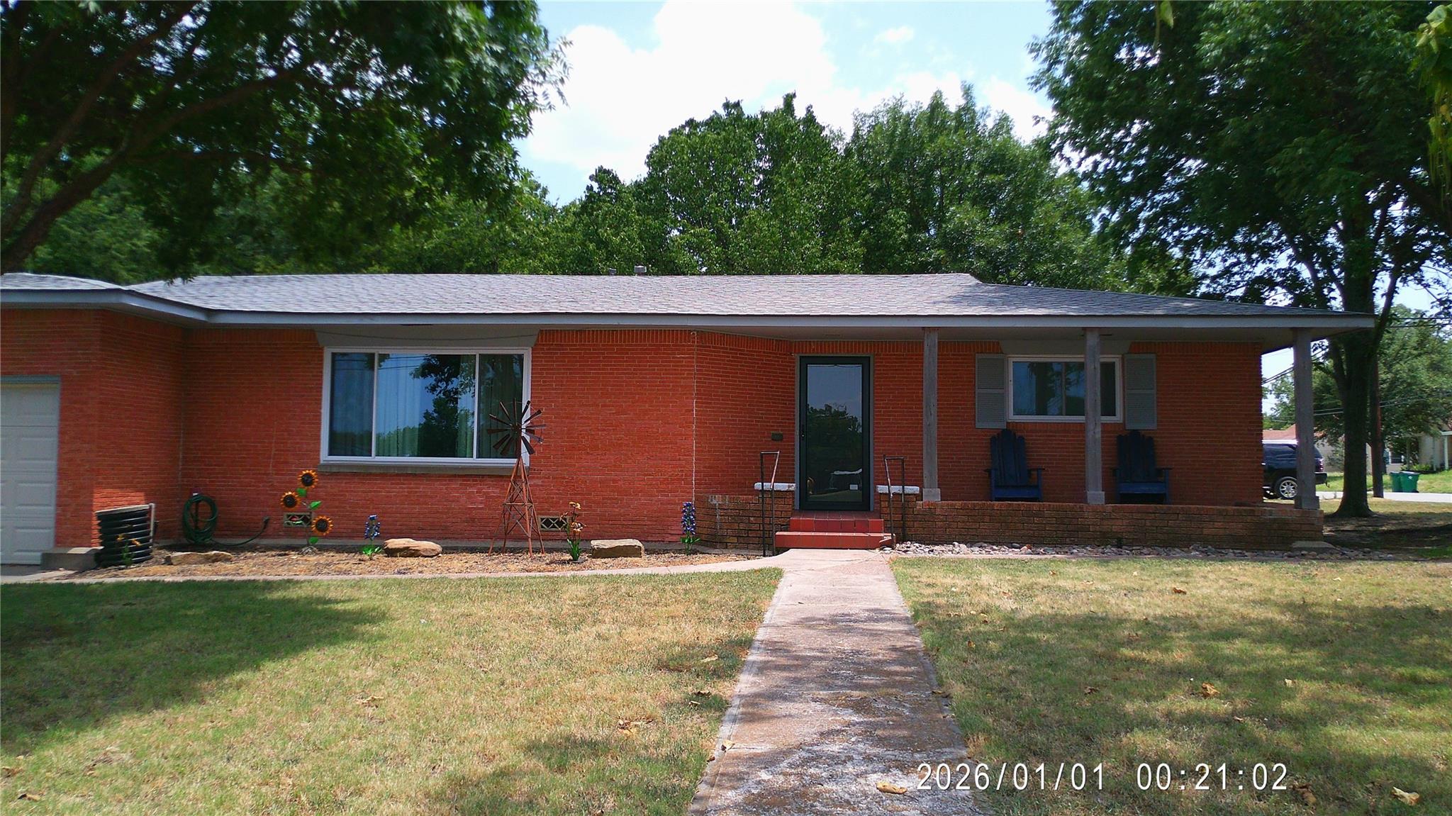 main property photo 20