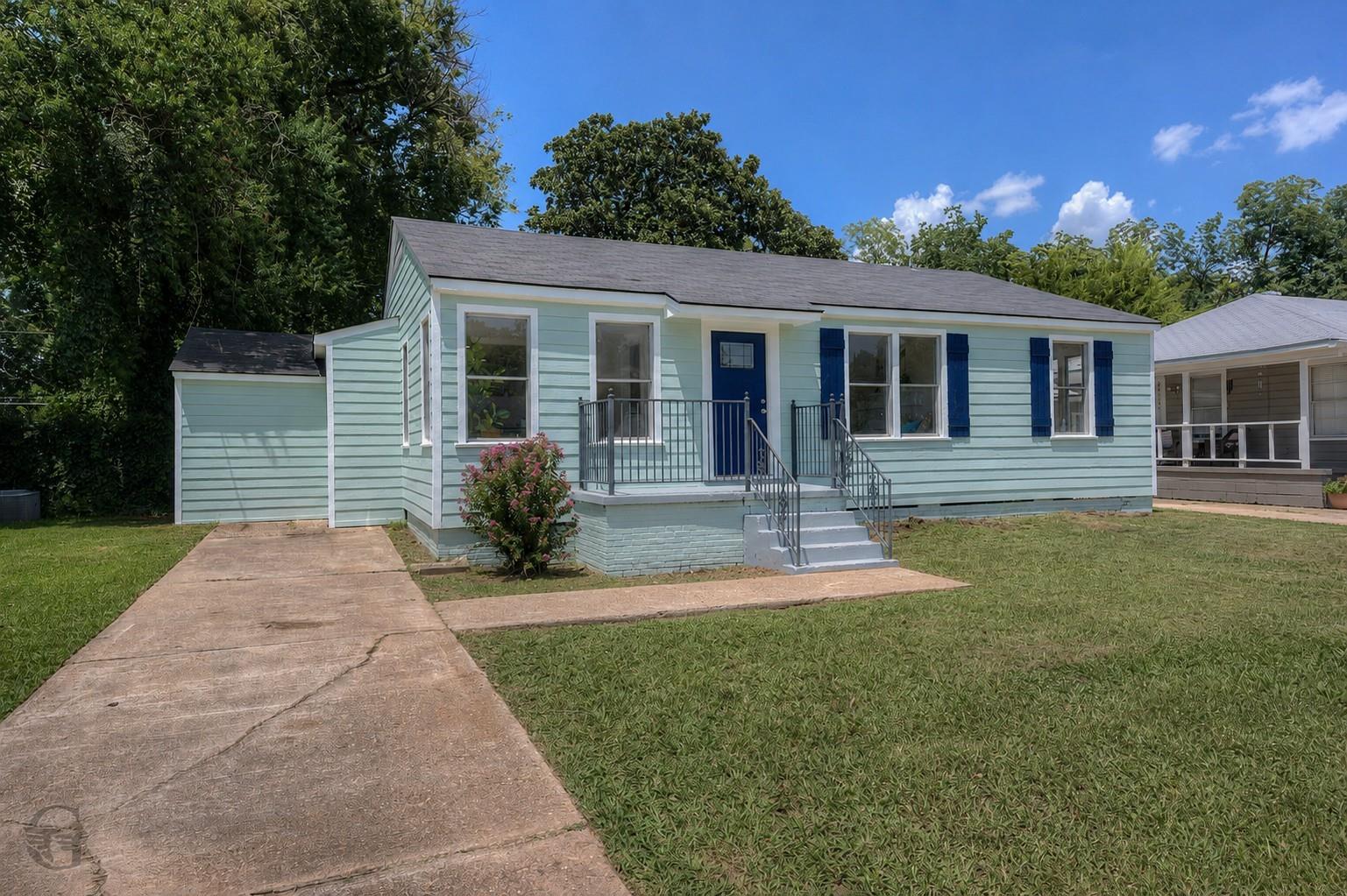 main property photo 2