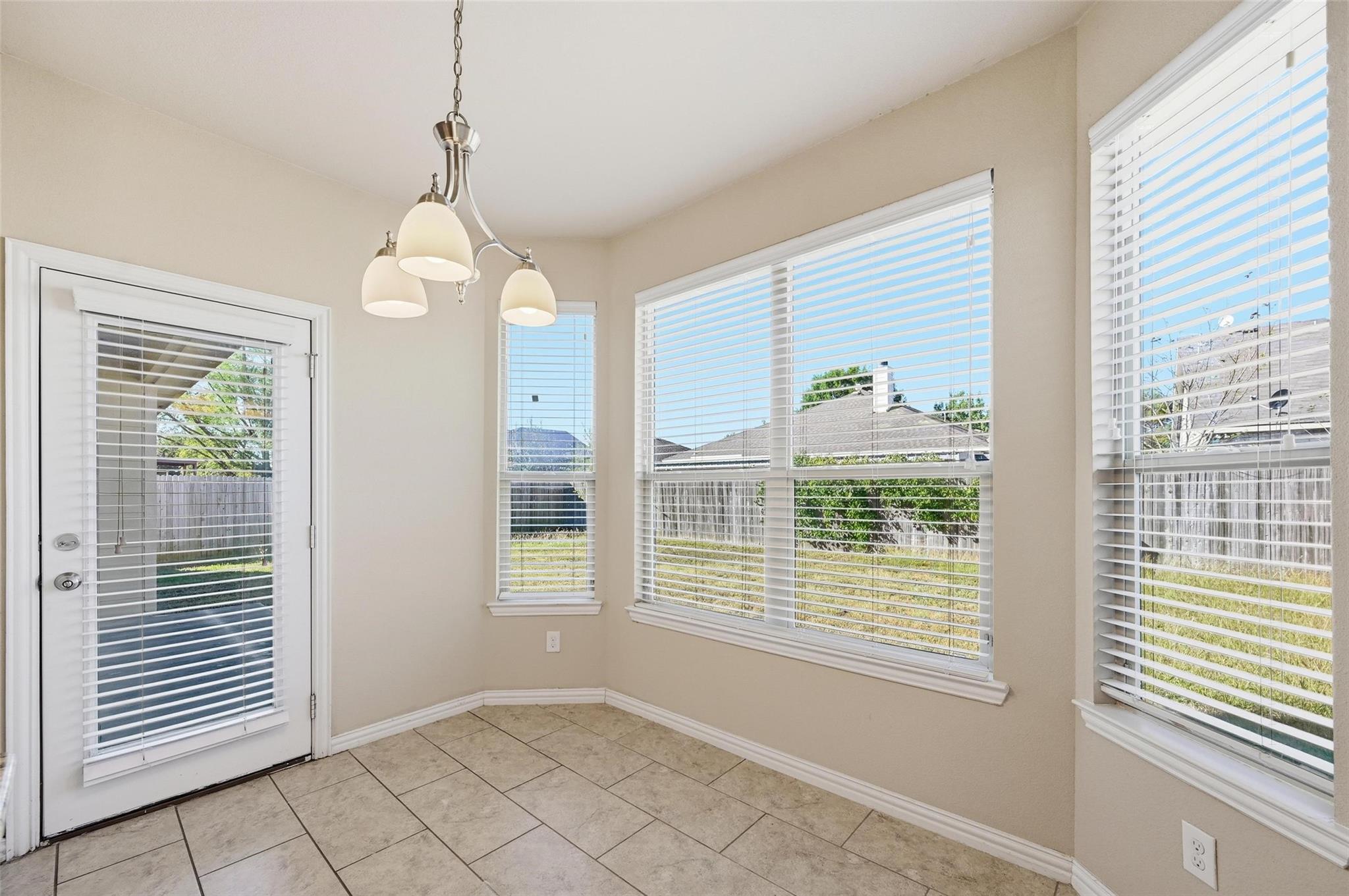 property viewer photo 8