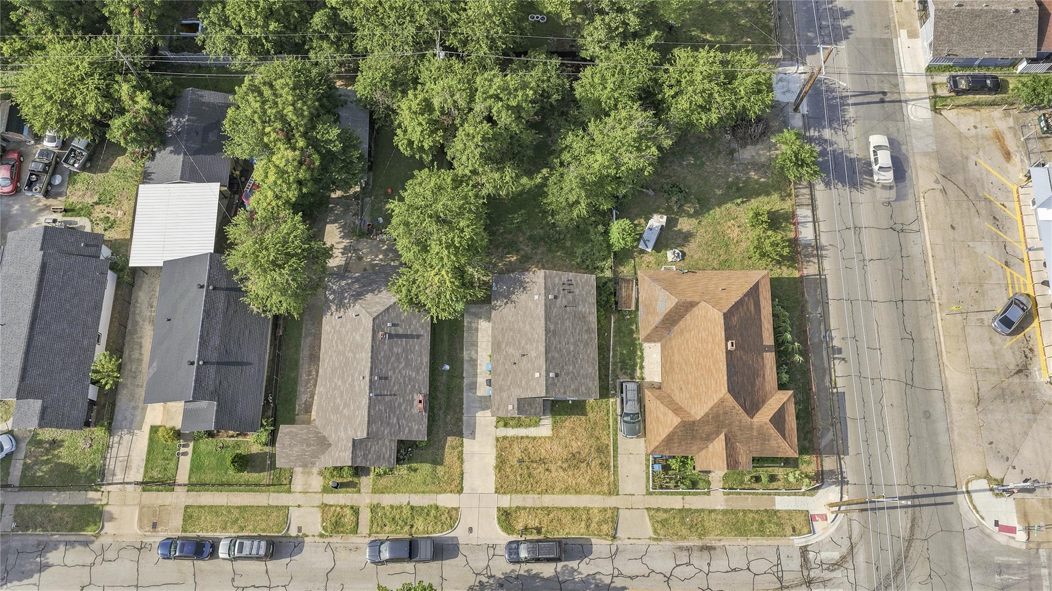 main property photo 15