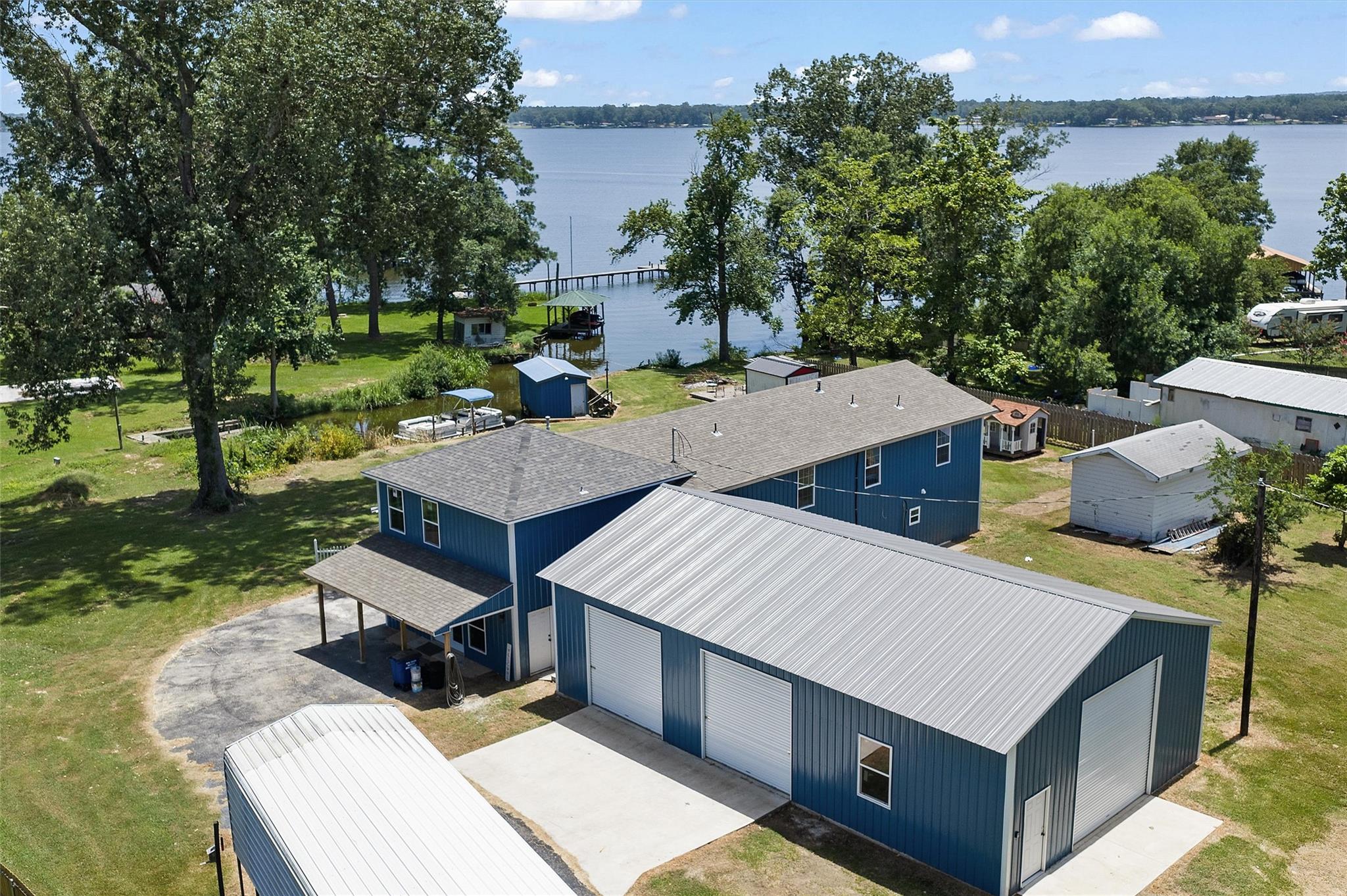 main property photo 5