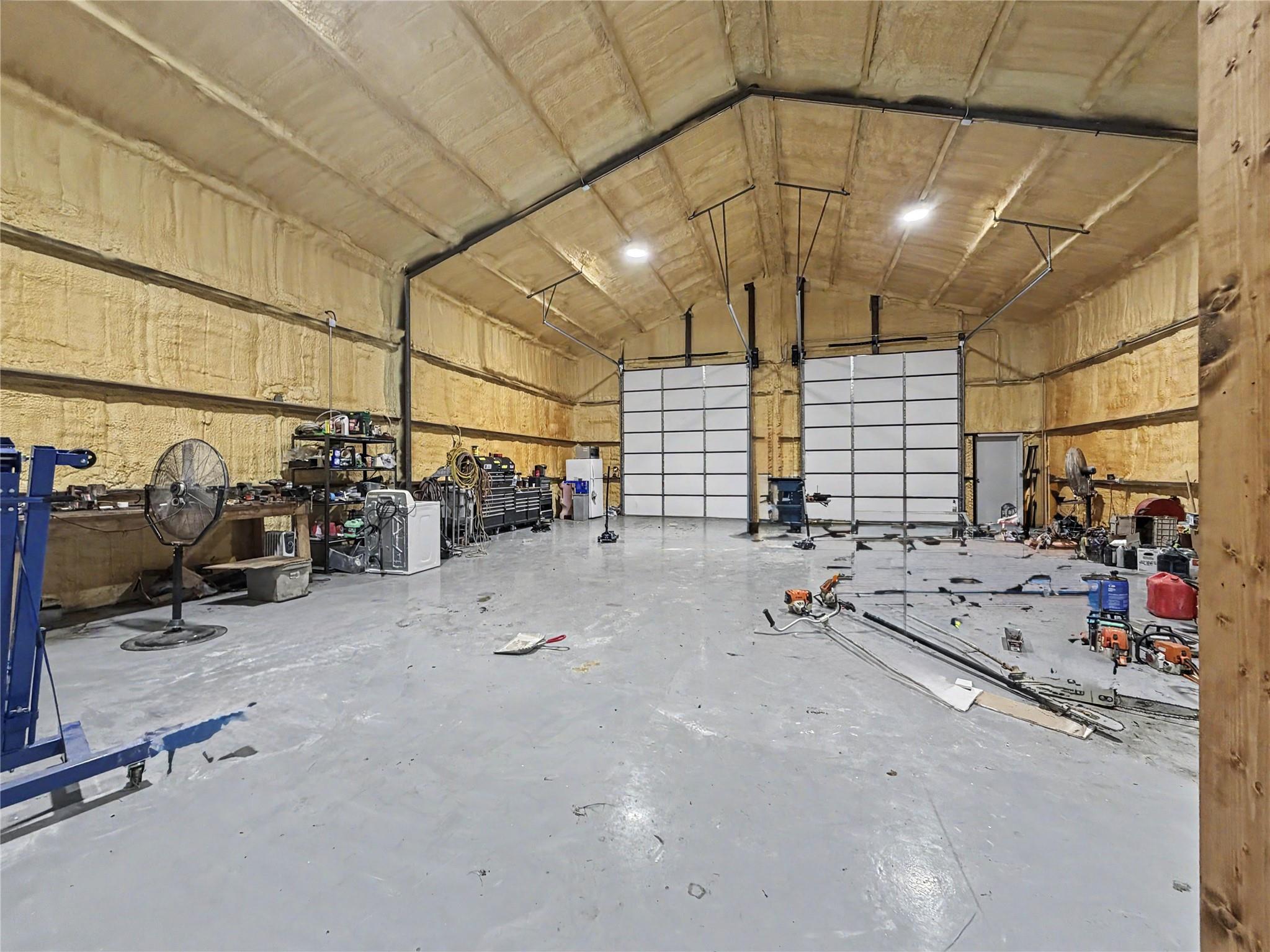 main property photo 11