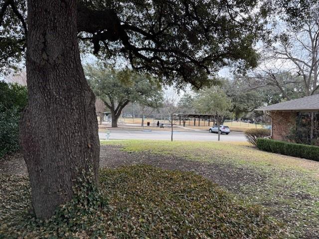 main property photo 10