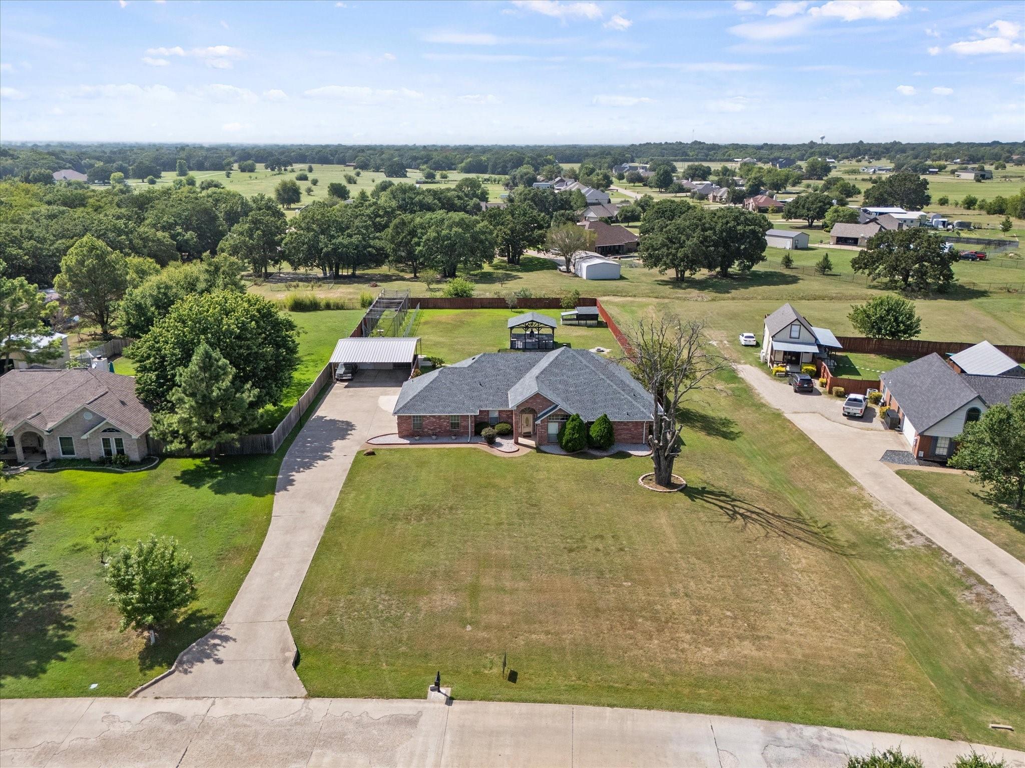 main property photo 35