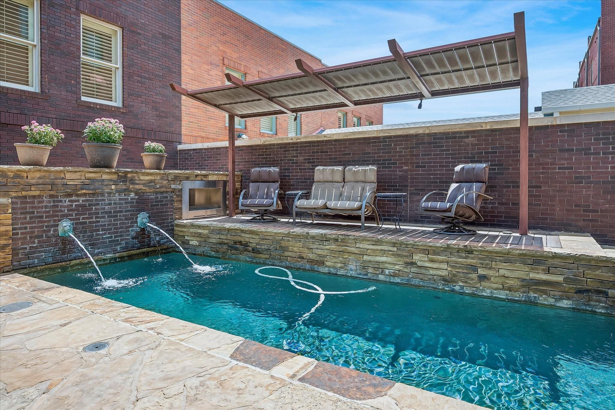 main property photo 18