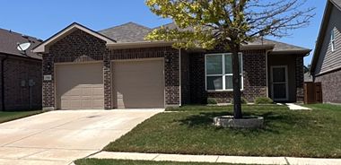 image of property with 3 Bed | 2 Bath | 1,670 Sqft