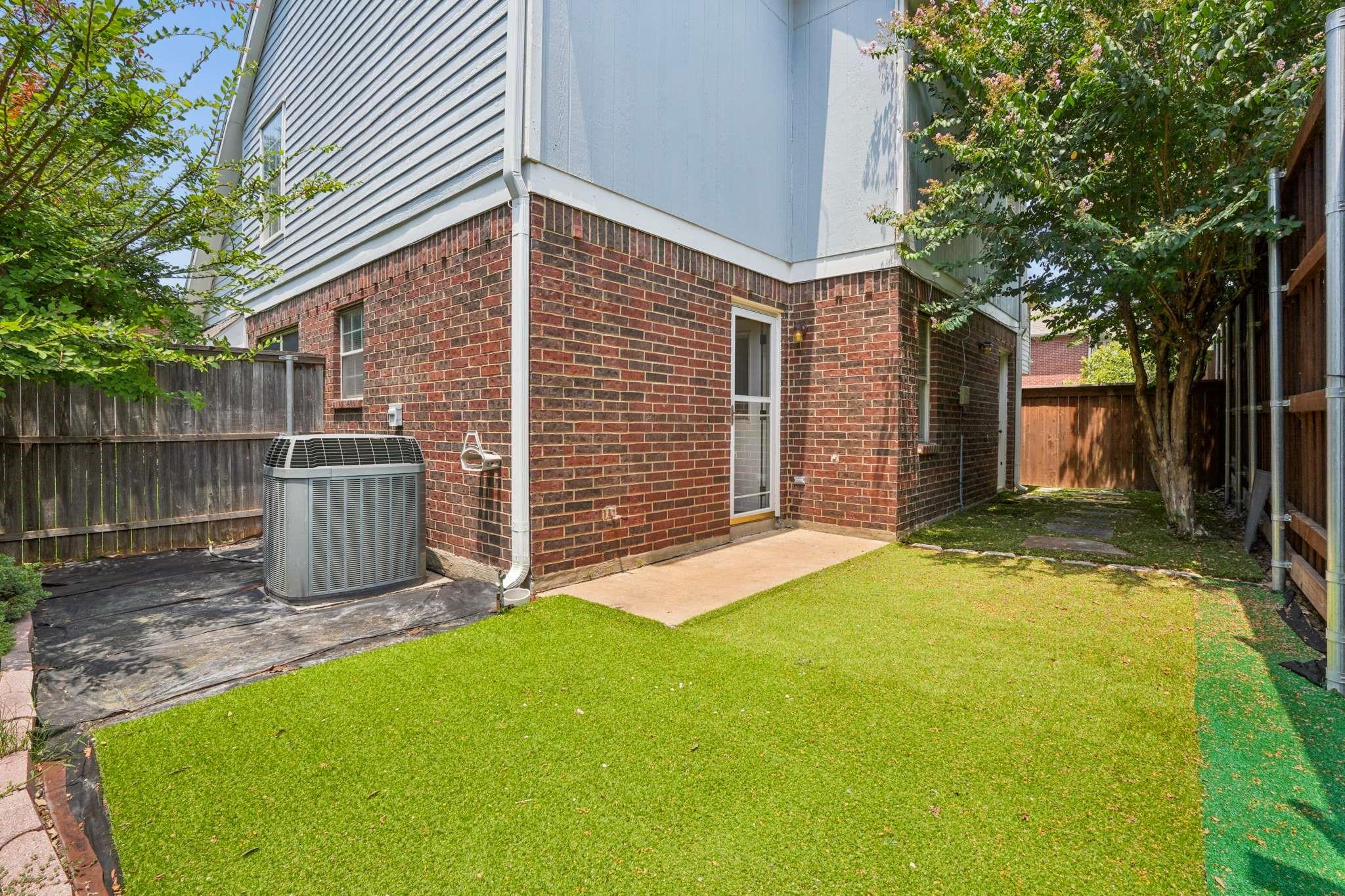 main property photo 31