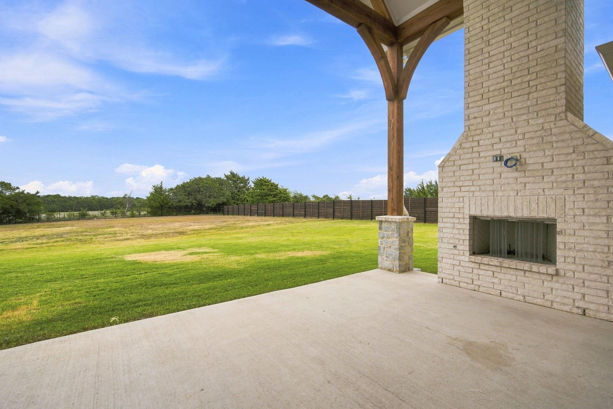 main property photo 37