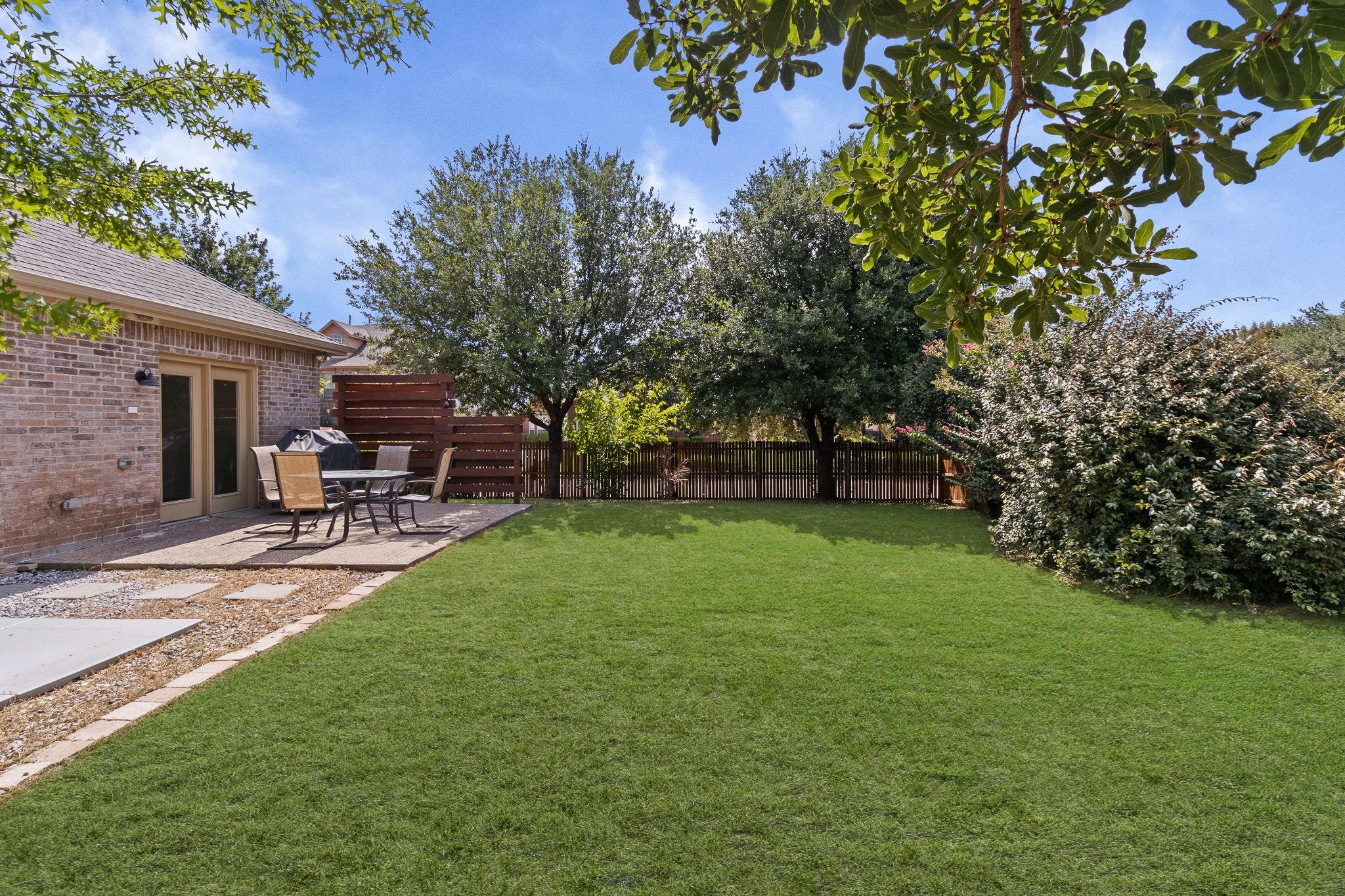 main property photo 37