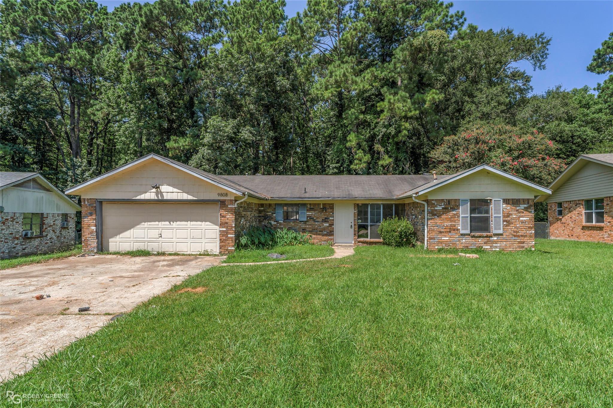 main property photo 0