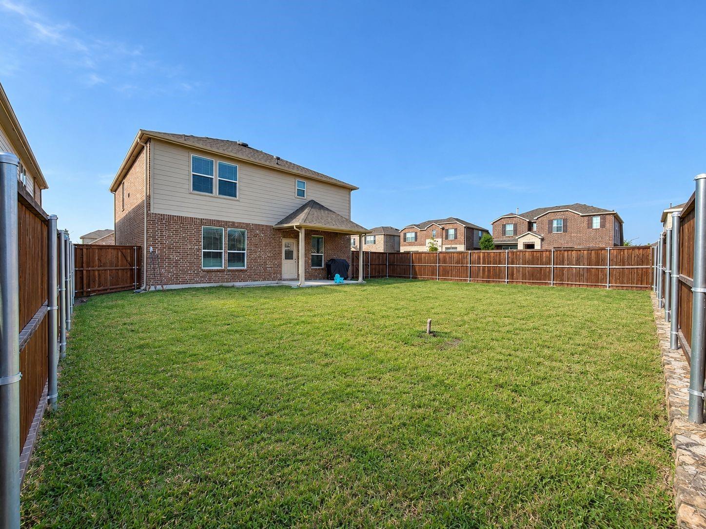main property photo 29