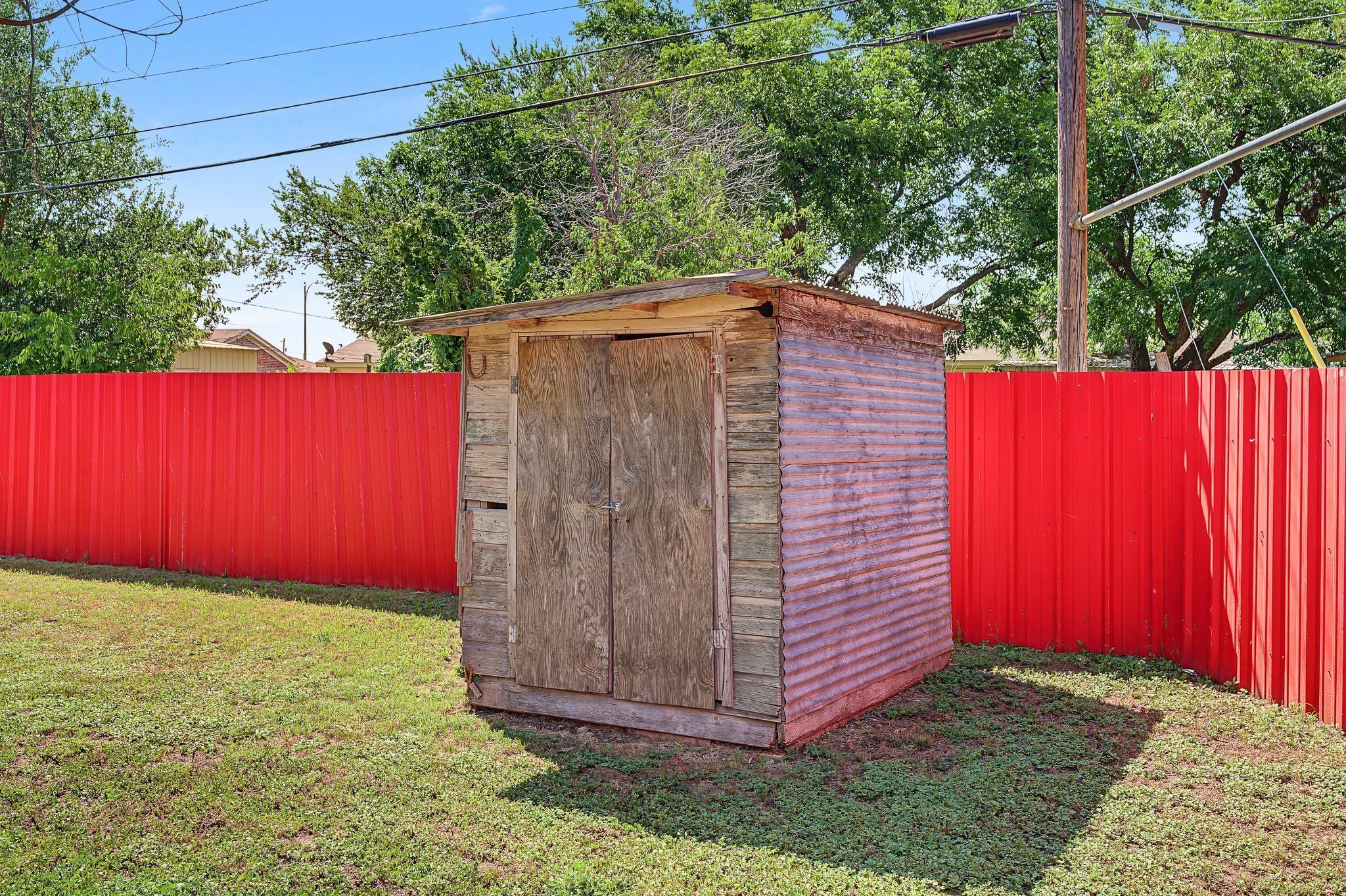 main property photo 33