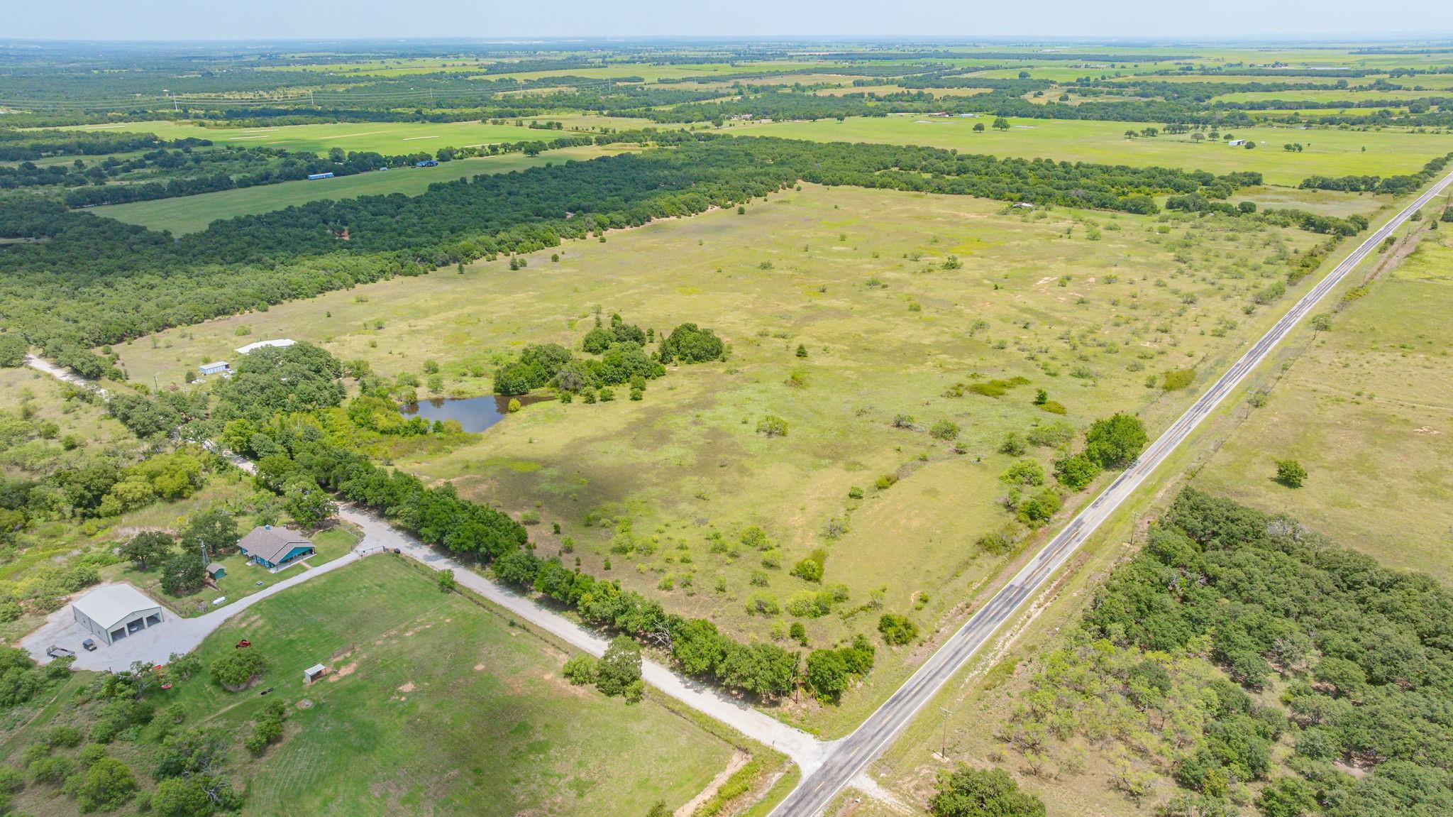 main property photo 31