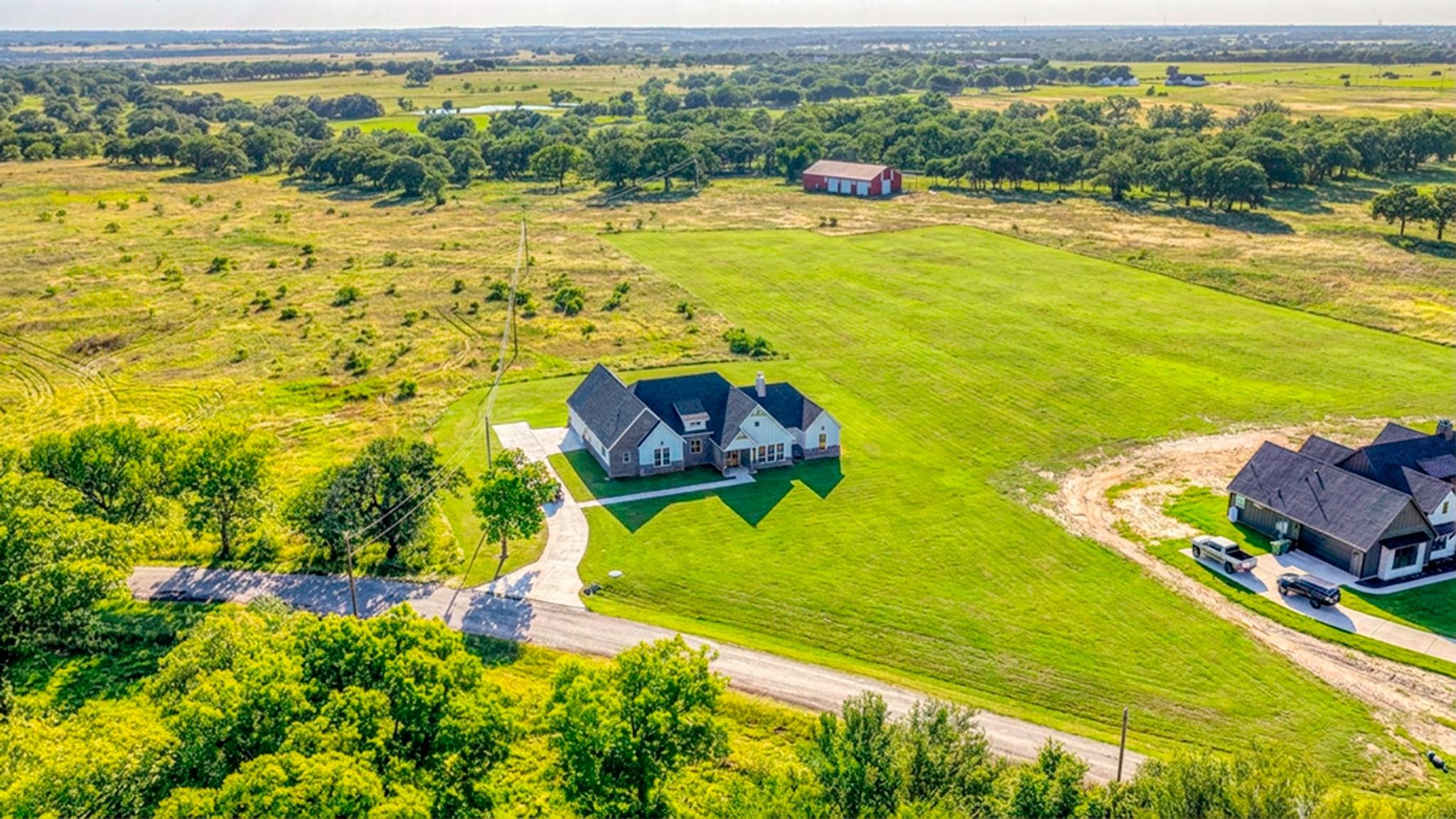 main property photo 38