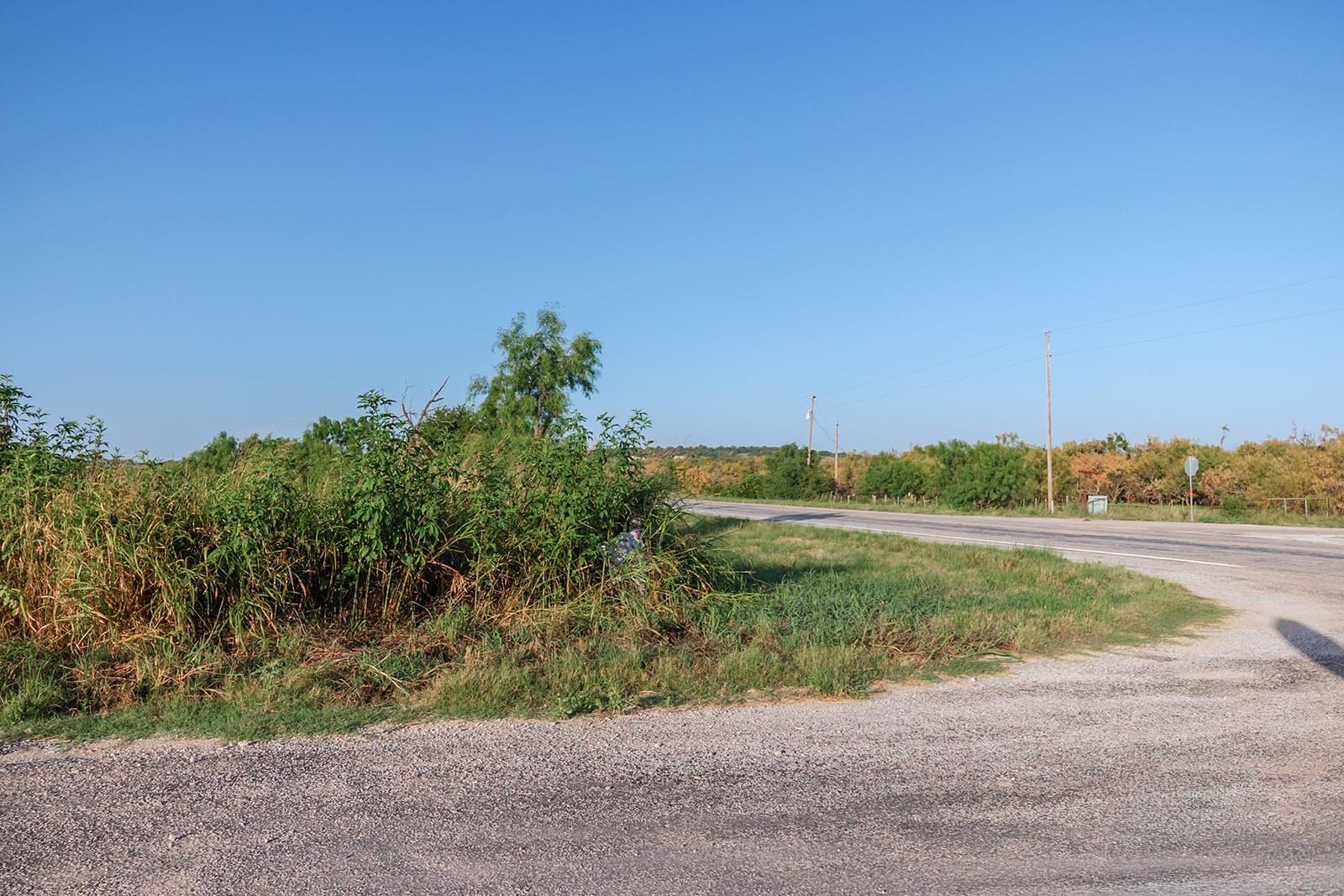 main property photo 11
