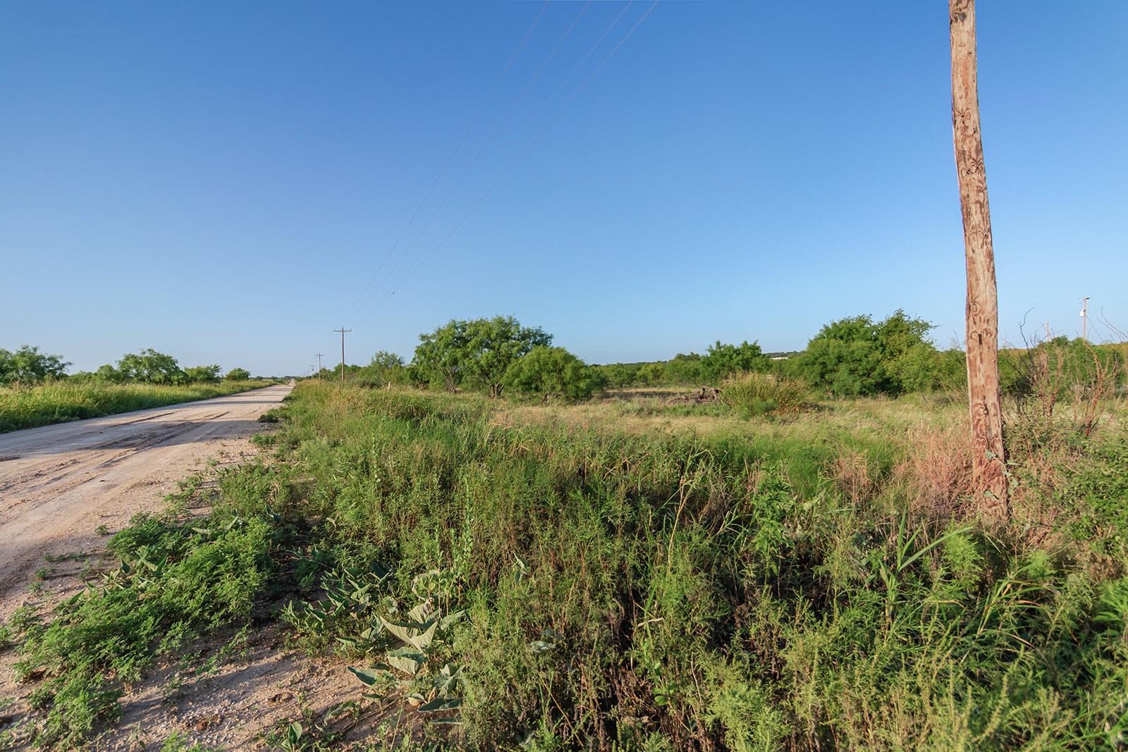 main property photo 9