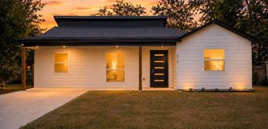 image of property with 4 Bed | 2 Bath | 1,477 Sqft