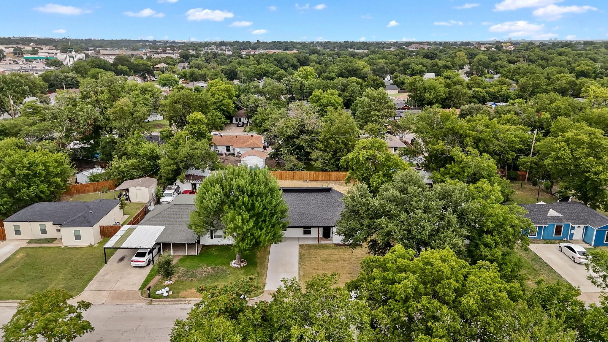 main property photo 32