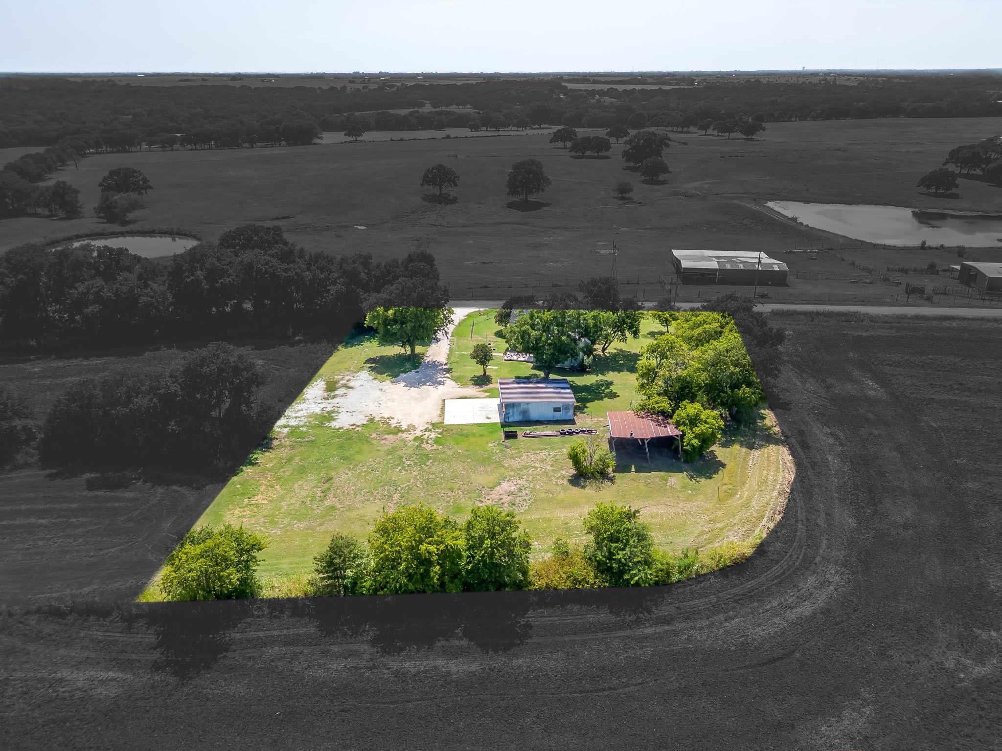 main property photo 8