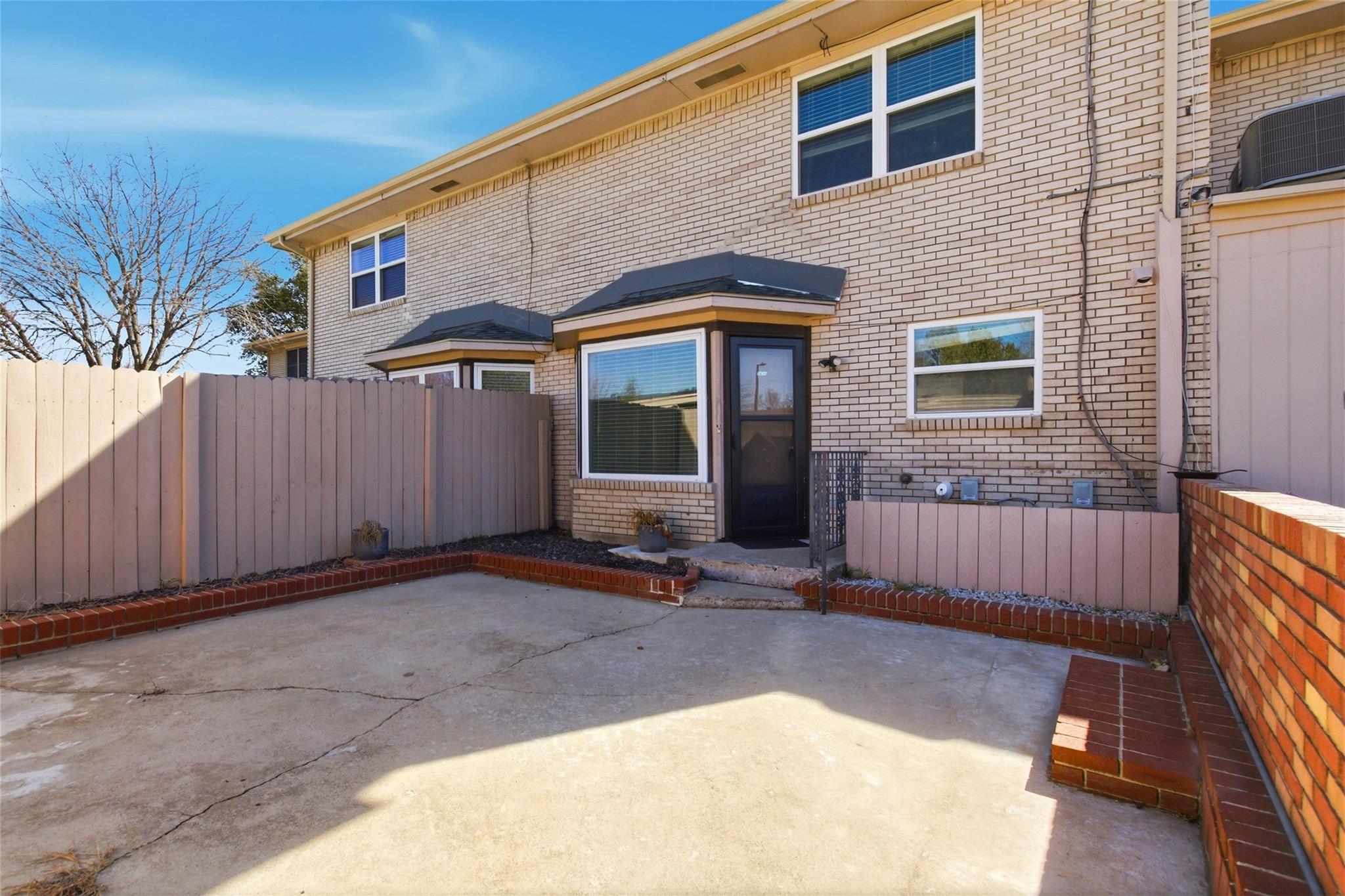 main property photo 26