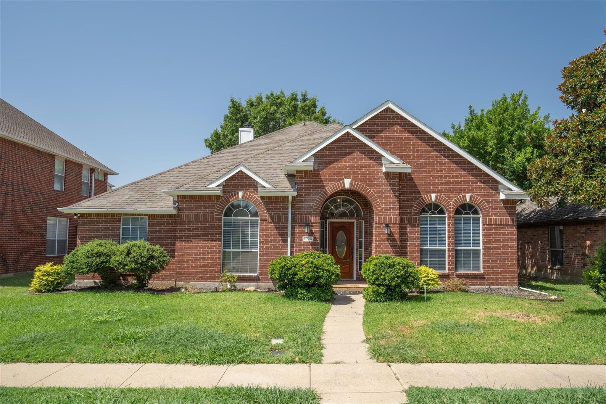 main property photo 4