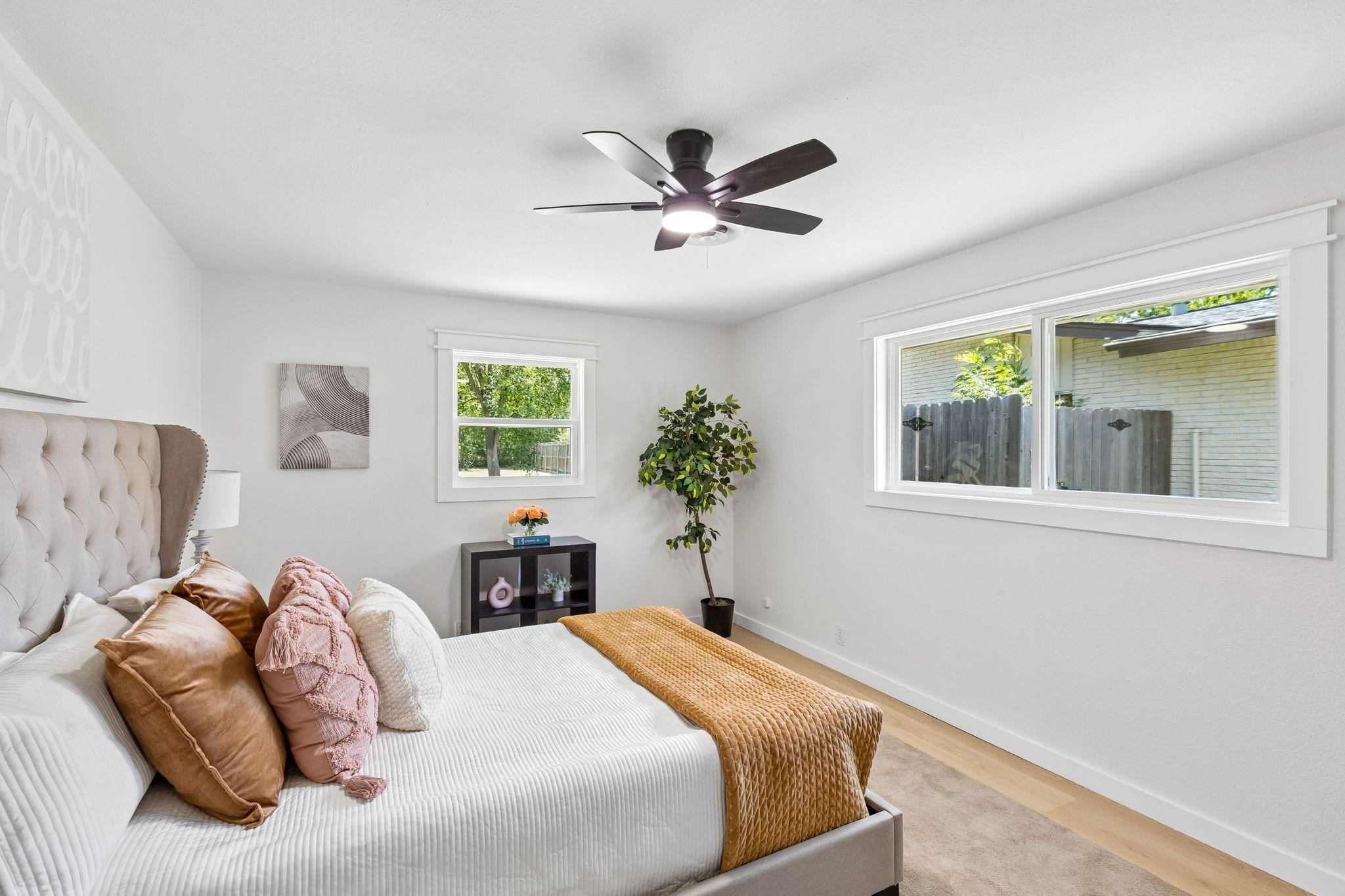 property viewer photo 12