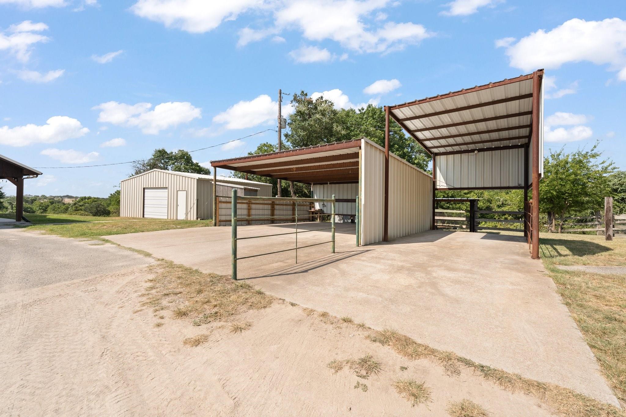 main property photo 31