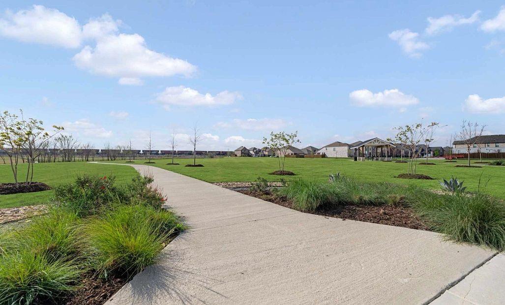 main property photo 31