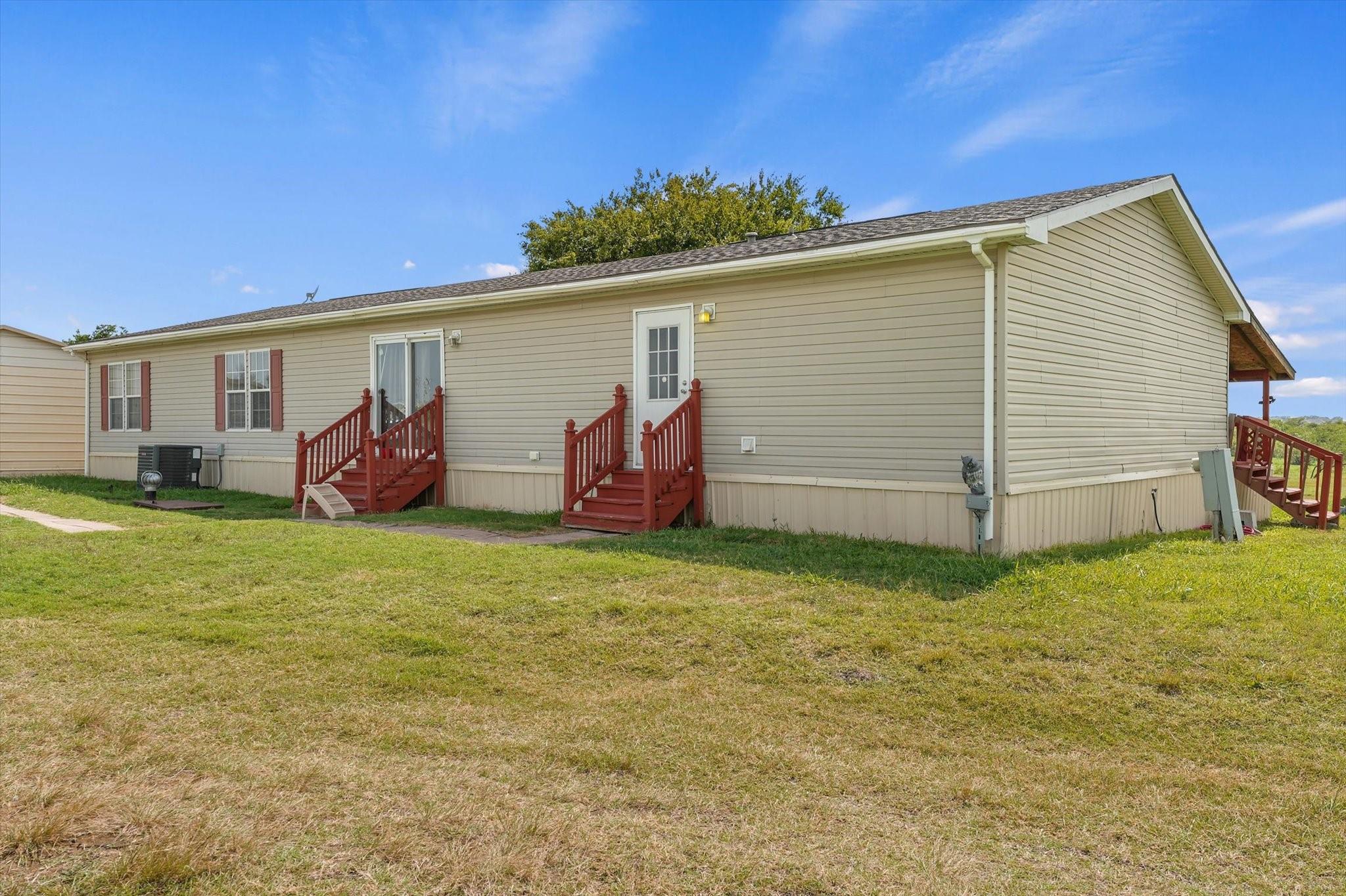 main property photo 24