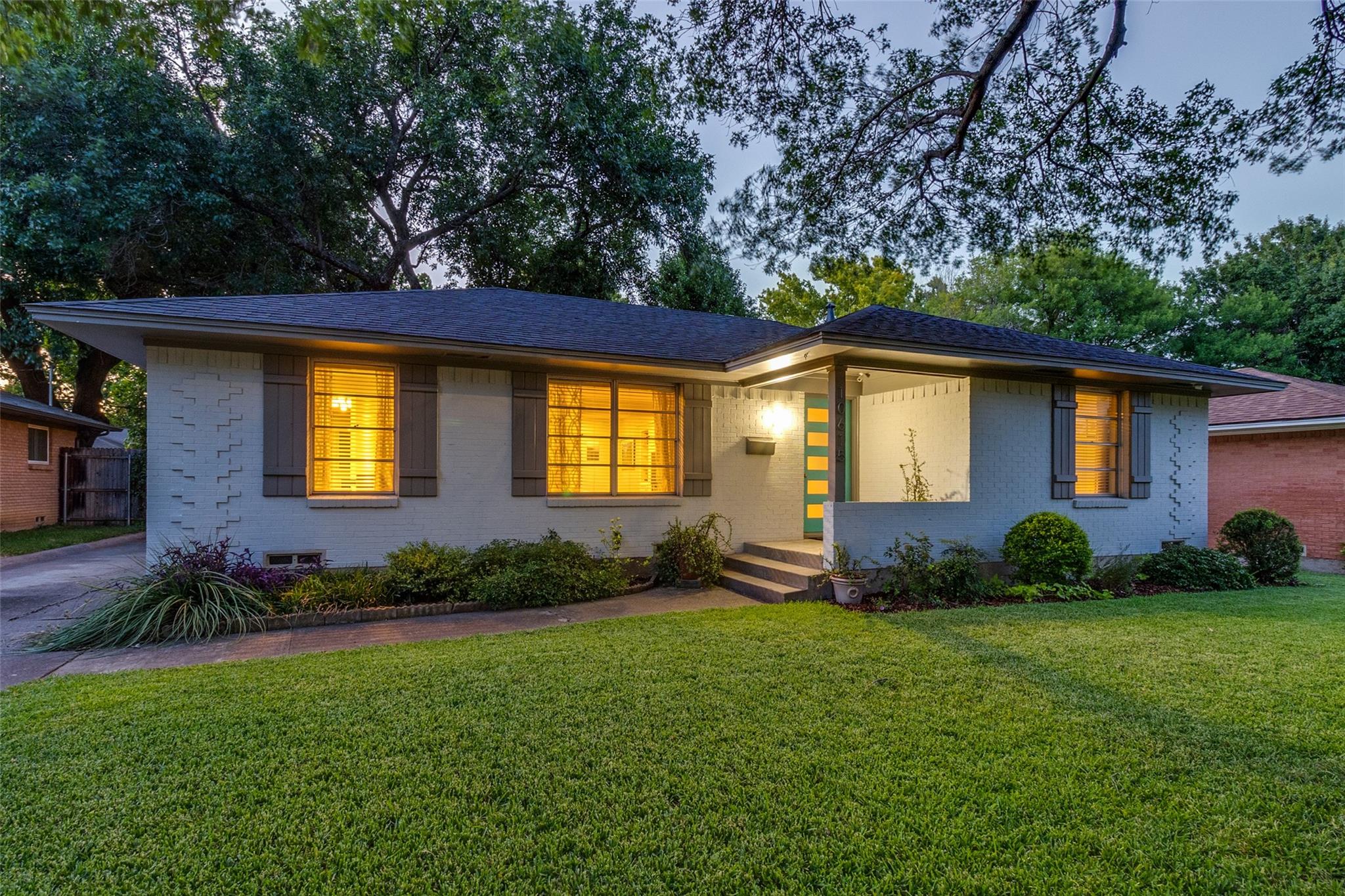 main property photo 21