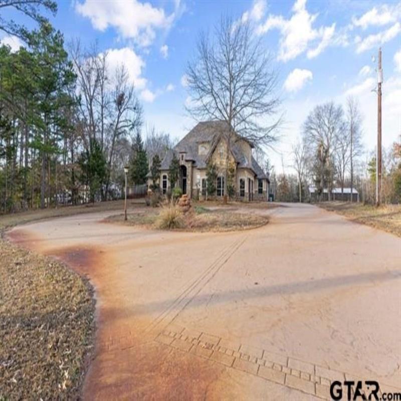 main property photo 38