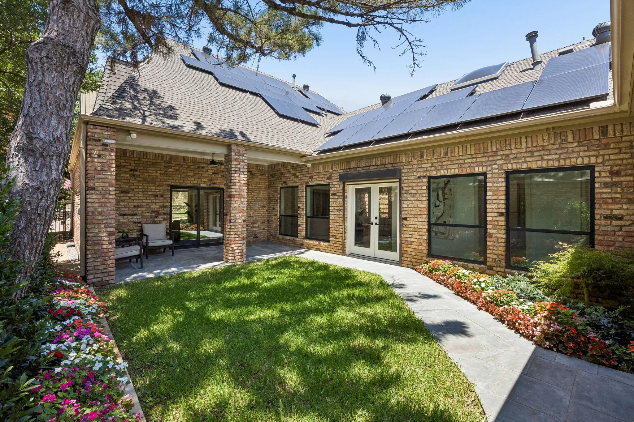 main property photo 36
