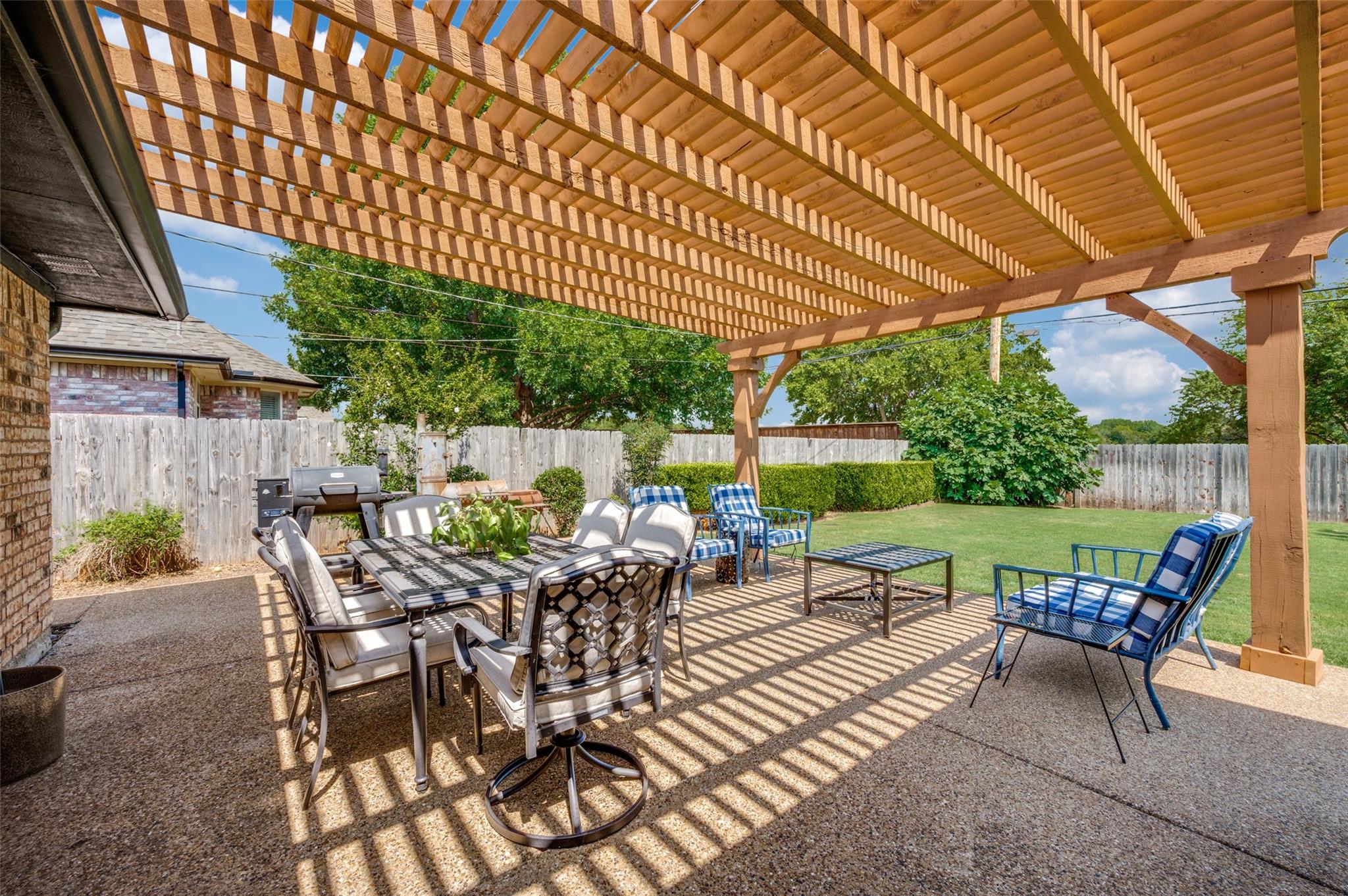 main property photo 21