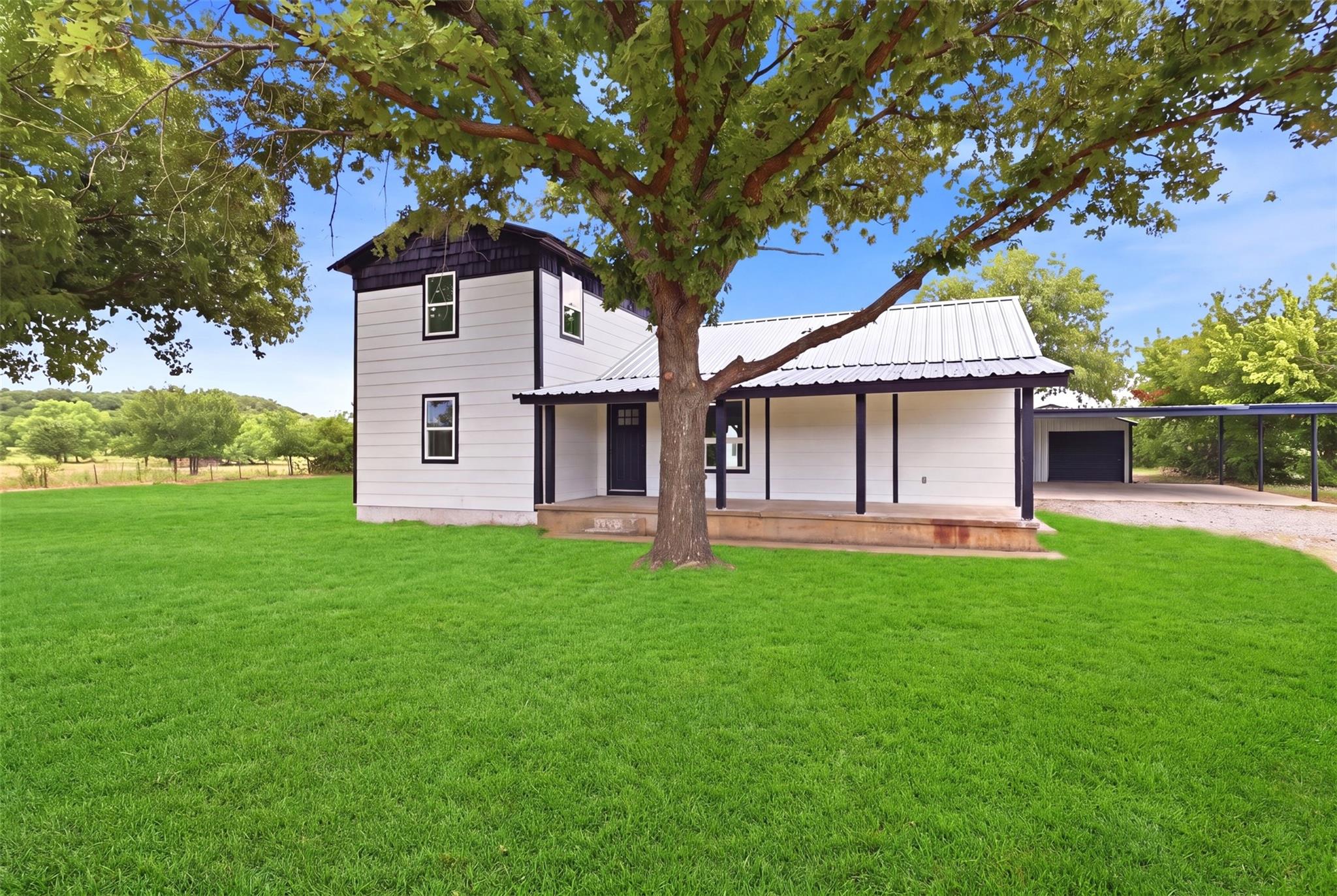 main property photo 32