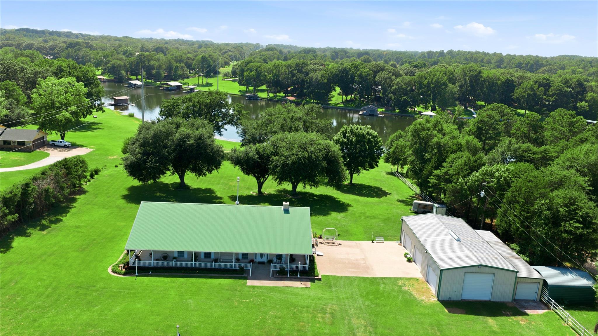 main property photo 19