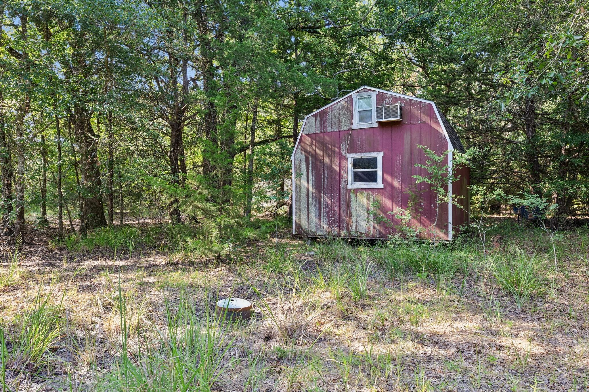 main property photo 8