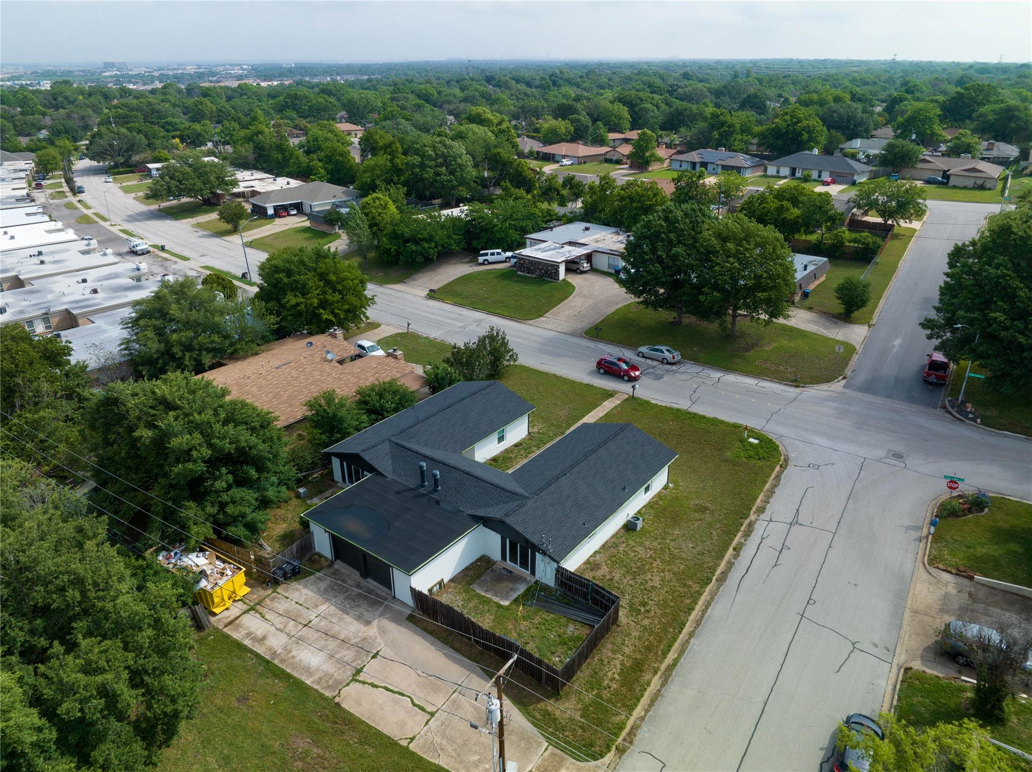 main property photo 19
