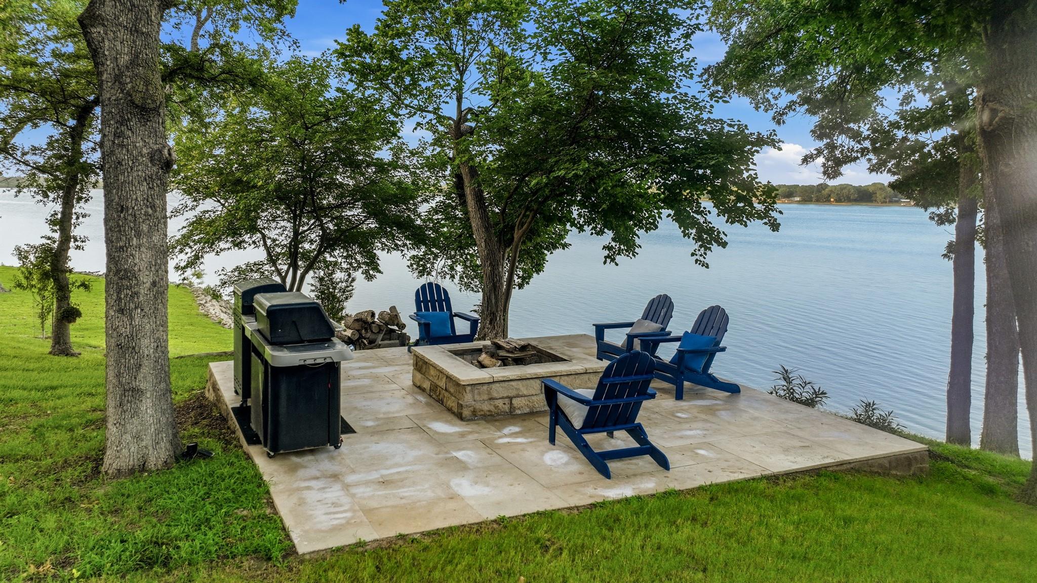 main property photo 35