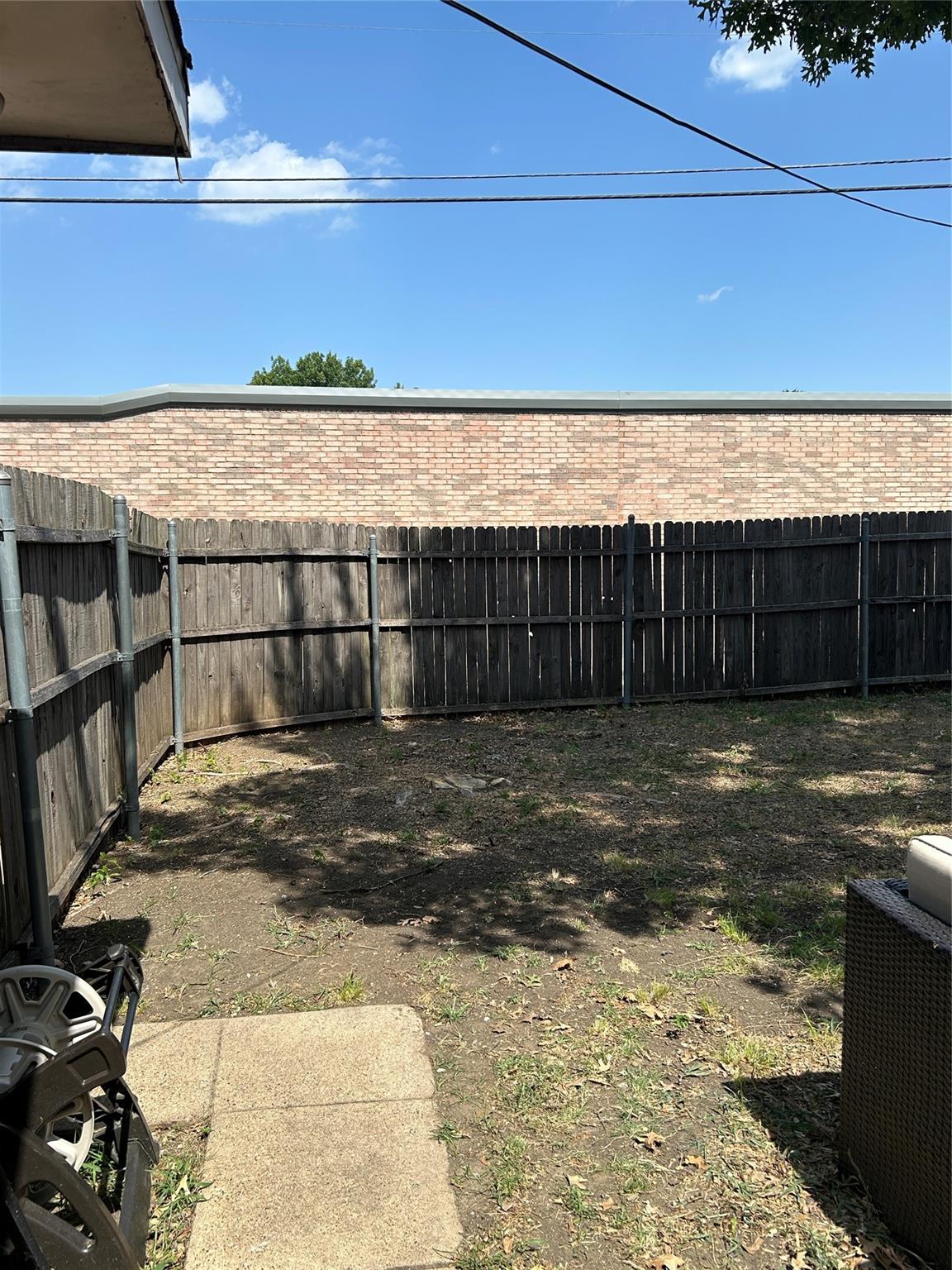 main property photo 12